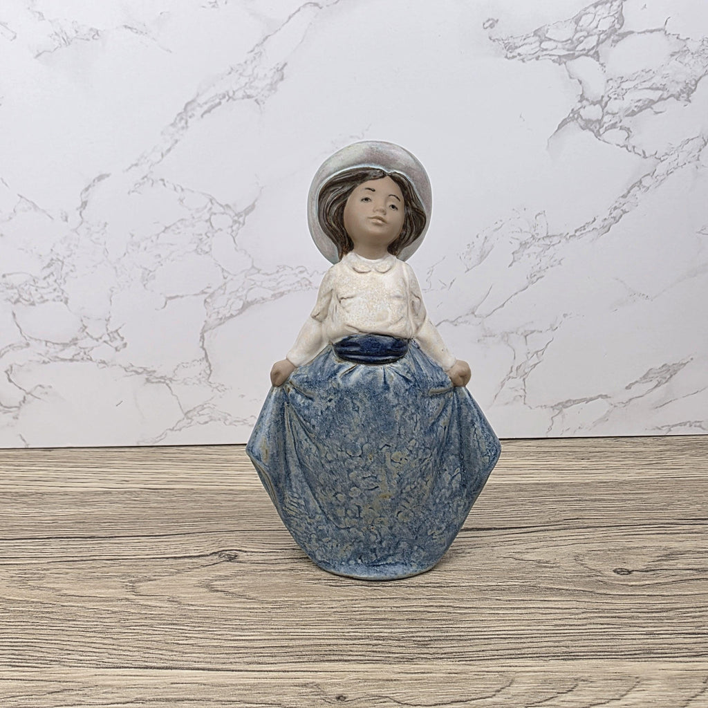 Vintage Nao Lladro Porcelain Figurine | Girl with Hat, Spanish Collectible