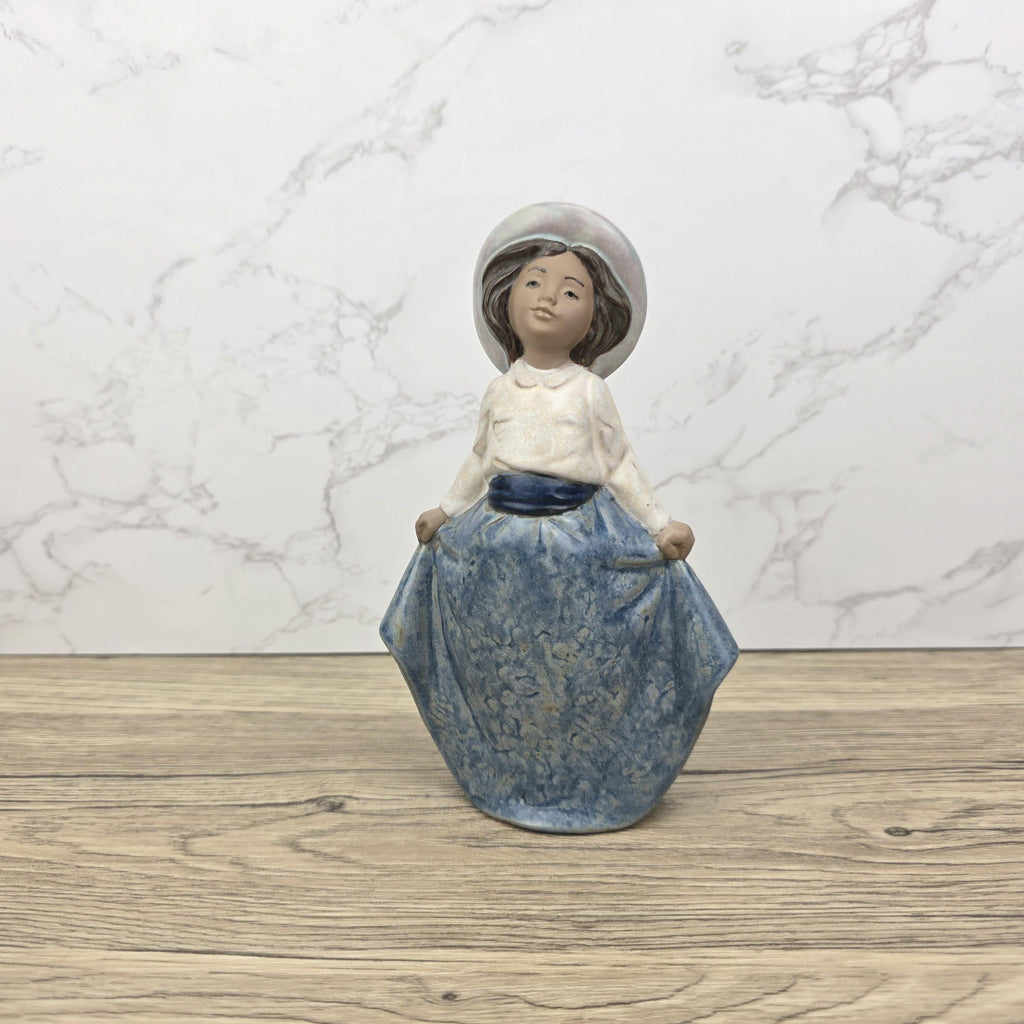 Vintage Nao Lladro Porcelain Figurine | Girl with Hat, Spanish Collectible