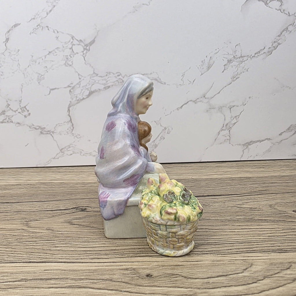 Royal Doulton Granny’s Heritage Figurine HN5885 | Miniature Street Vendors 2005 | Bone China Collectible