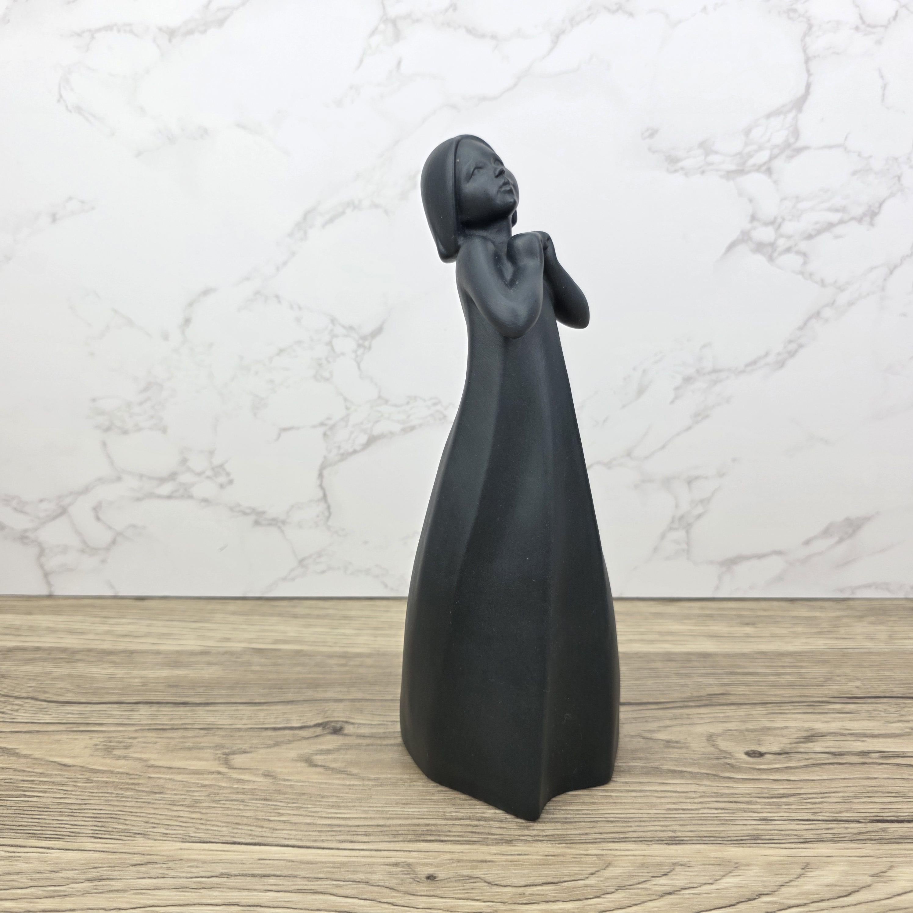Royal Doulton “Thankful” Figure | Images Collection | Matte Black Porcelain Sculpture | Minimalist English Art Figurine