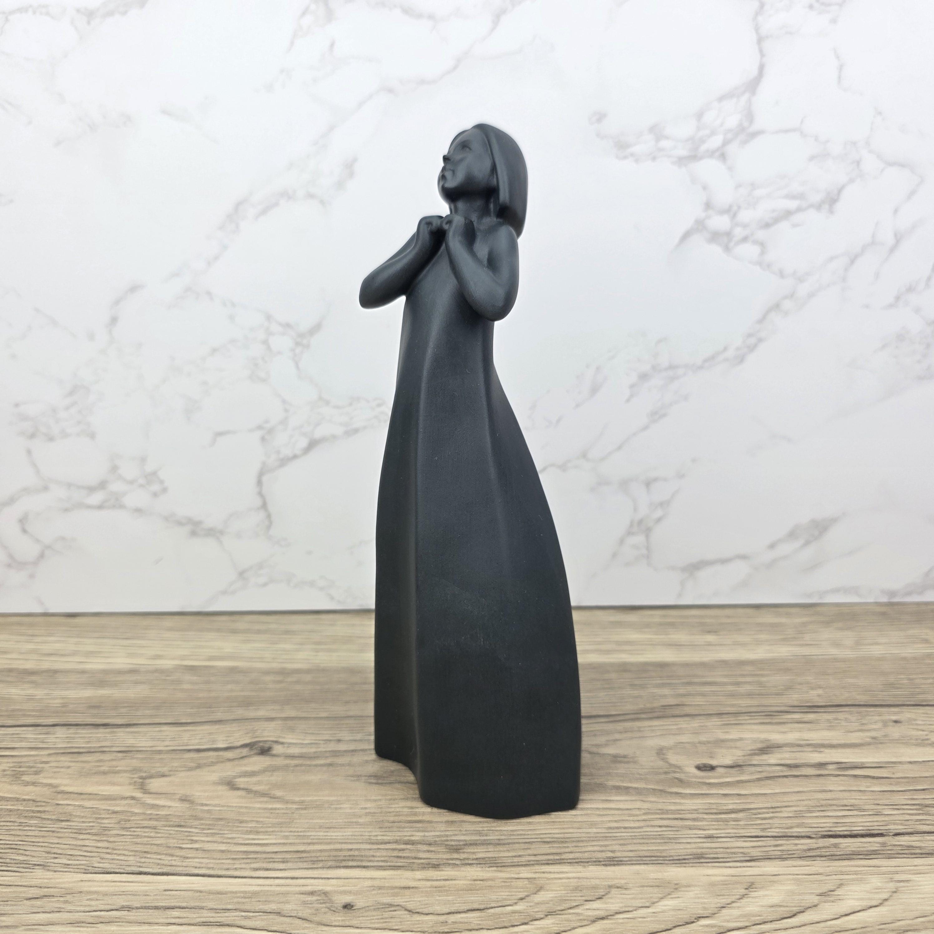 Royal Doulton “Thankful” Figure | Images Collection | Matte Black Porcelain Sculpture | Minimalist English Art Figurine