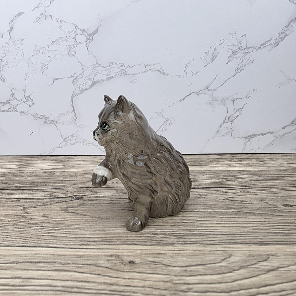 Royal Doulton Persian Cat Figurine | HN2584 Fluffy Grey Cat with White Paw | Vintage English Collectible