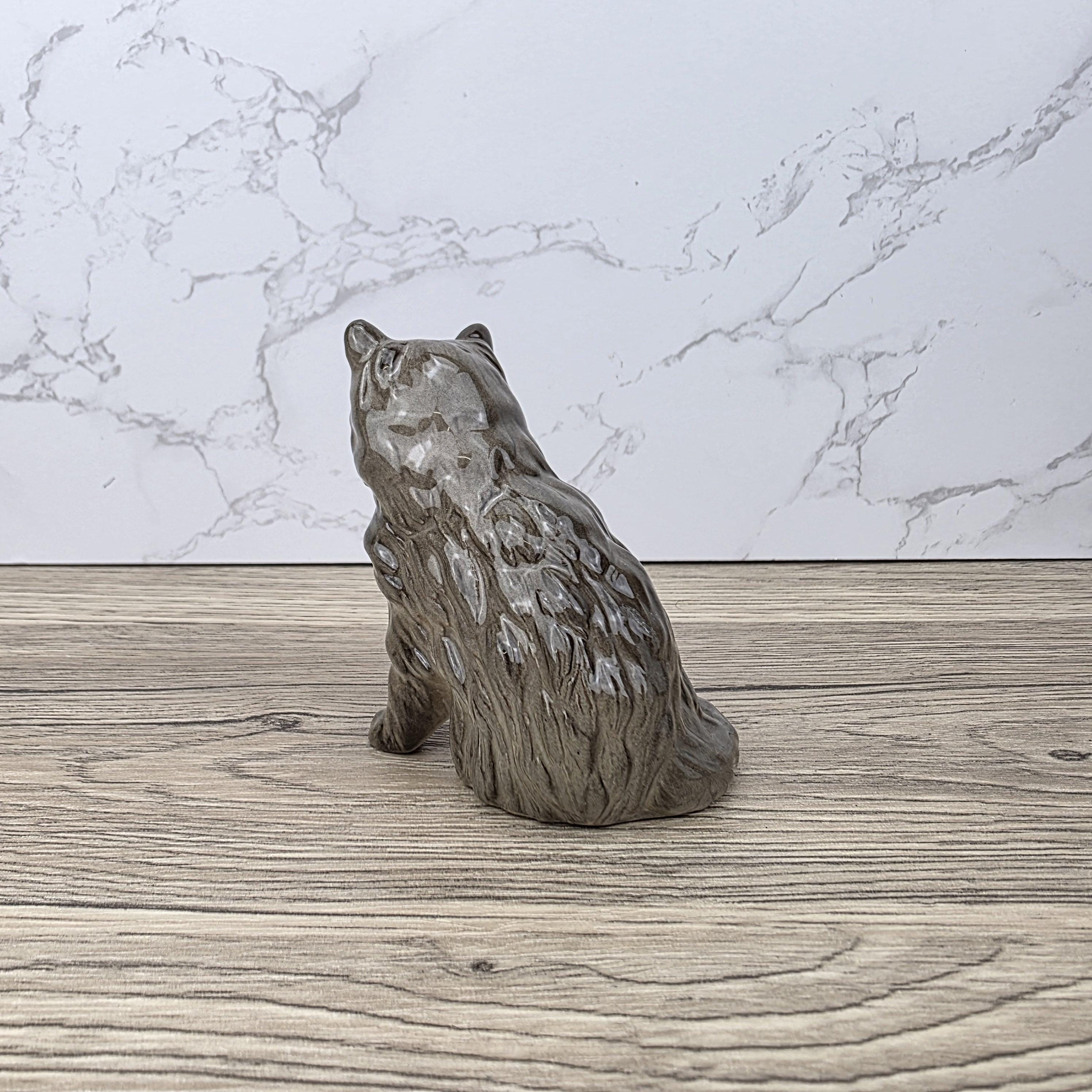 Royal Doulton Persian Cat Figurine | HN2584 Fluffy Grey Cat with White Paw | Vintage English Collectible
