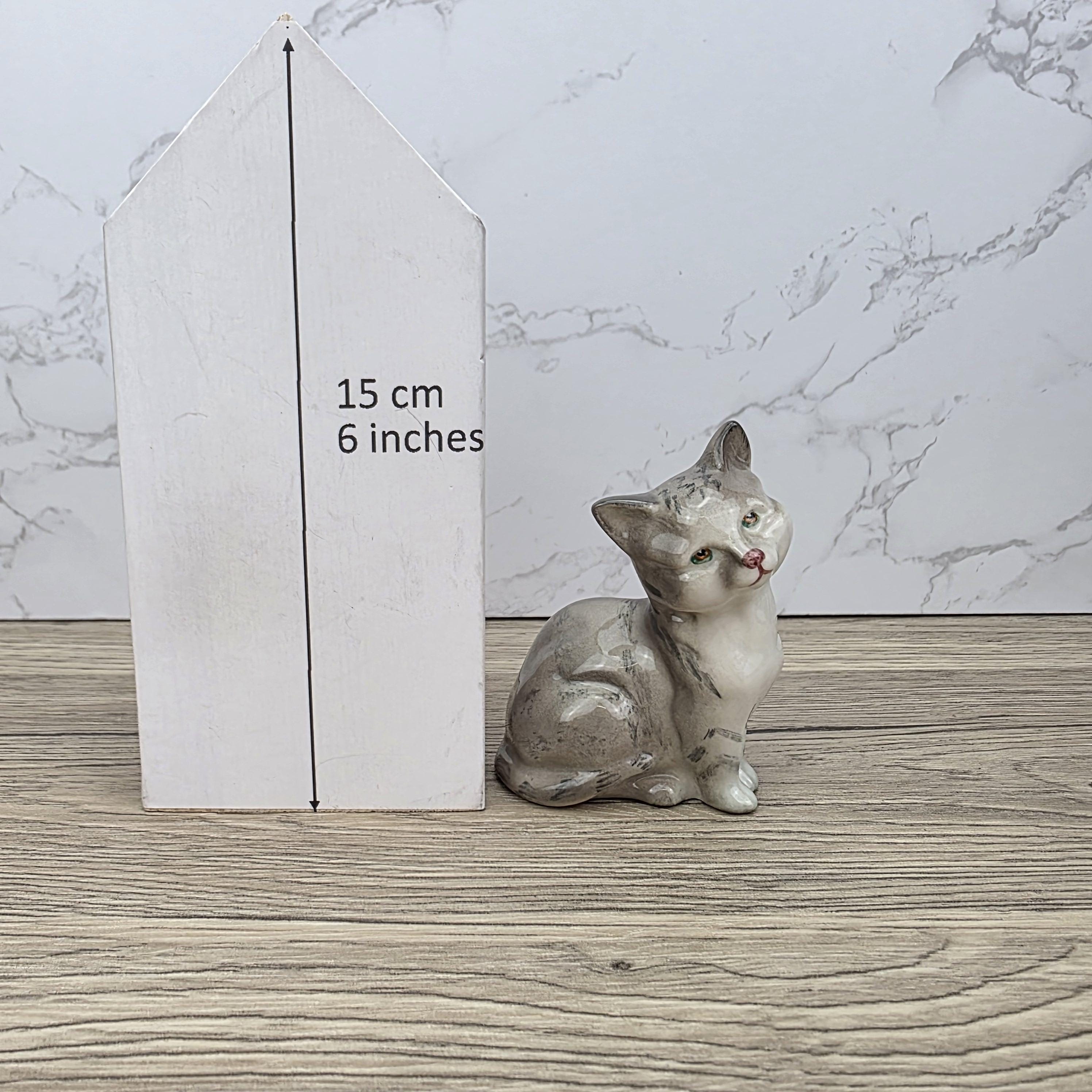 Royal Doulton Tabby Cat Figurine | HN2544 Grey Striped Cat | Vintage English Bone China Collectible