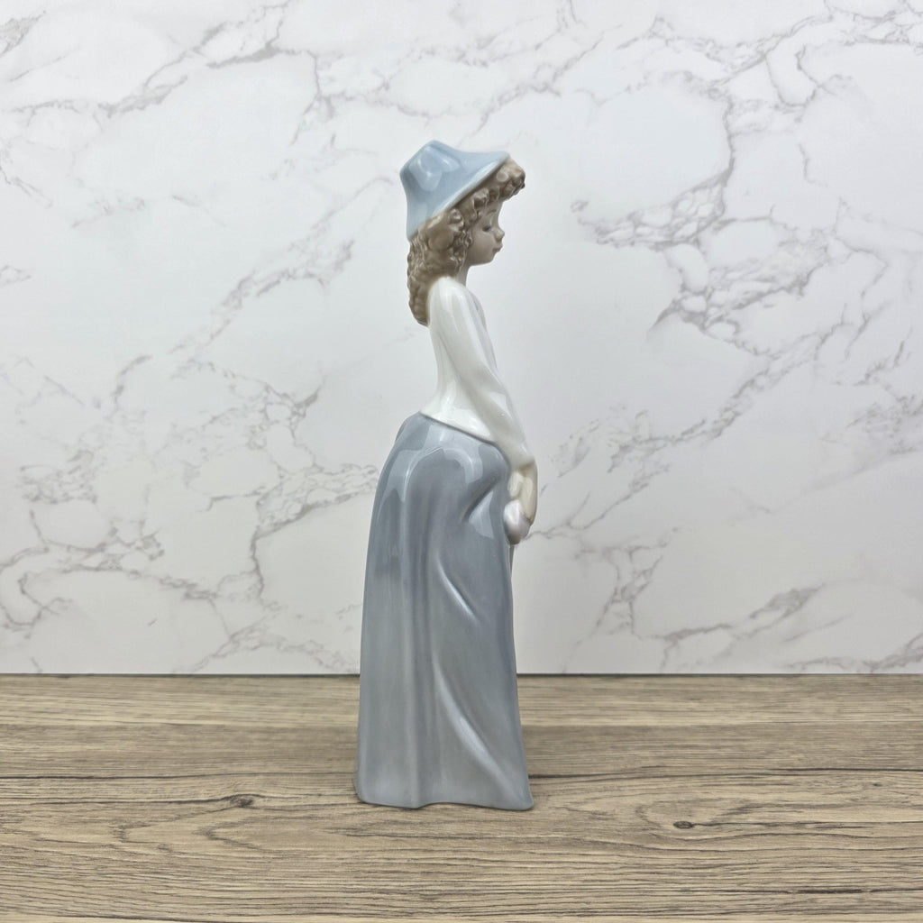 Collectible Vintage NAO by Lladro “Girl with Hat” Porcelain Figurine | Spain 1980s | Handcrafted Glazed
