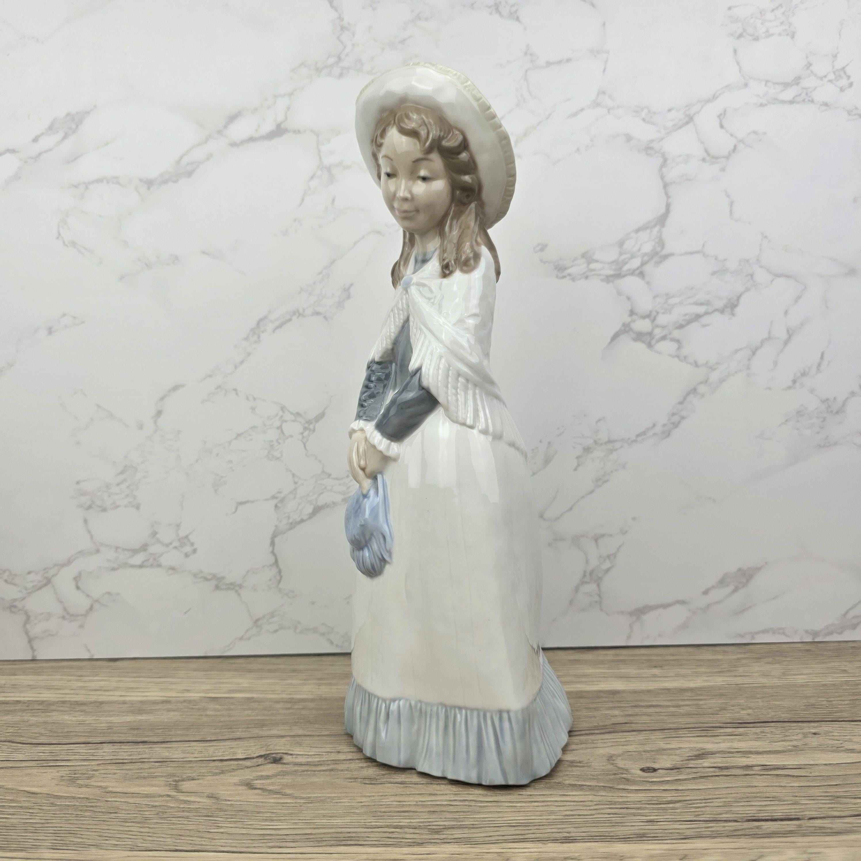 NAO Lladro Porcelain Figurine | Vintage Victorian Girl with Bonnet