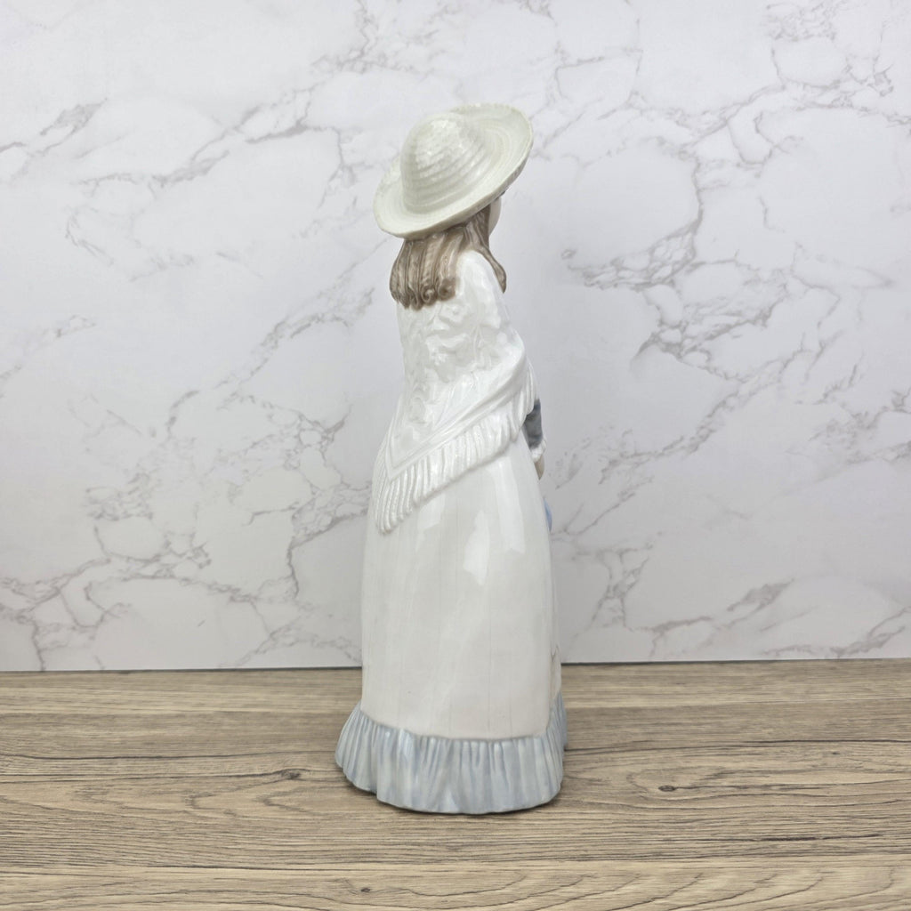 NAO Lladro Porcelain Figurine | Vintage Victorian Girl with Bonnet