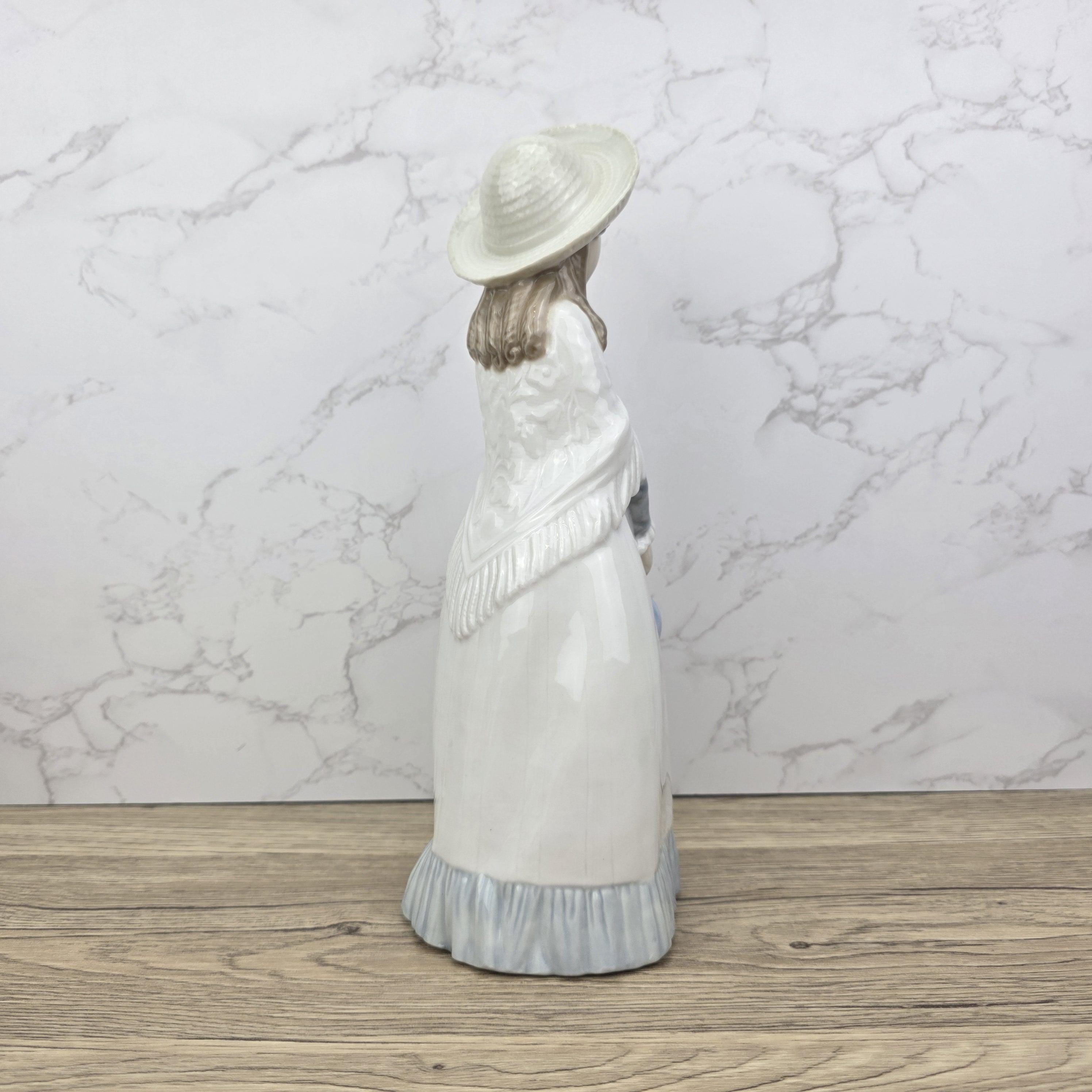 NAO Lladro Porcelain Figurine | Vintage Victorian Girl with Bonnet