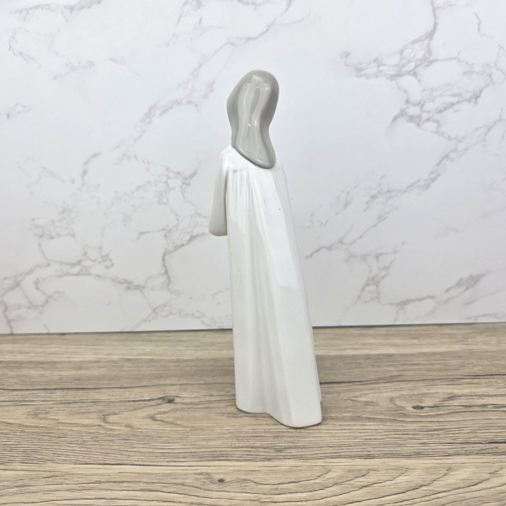 Lladro Porcelain Figurine Girl with Candle 4687 | Vintage Spanish Collectible | Vintage Handmade Glazed Ceramic