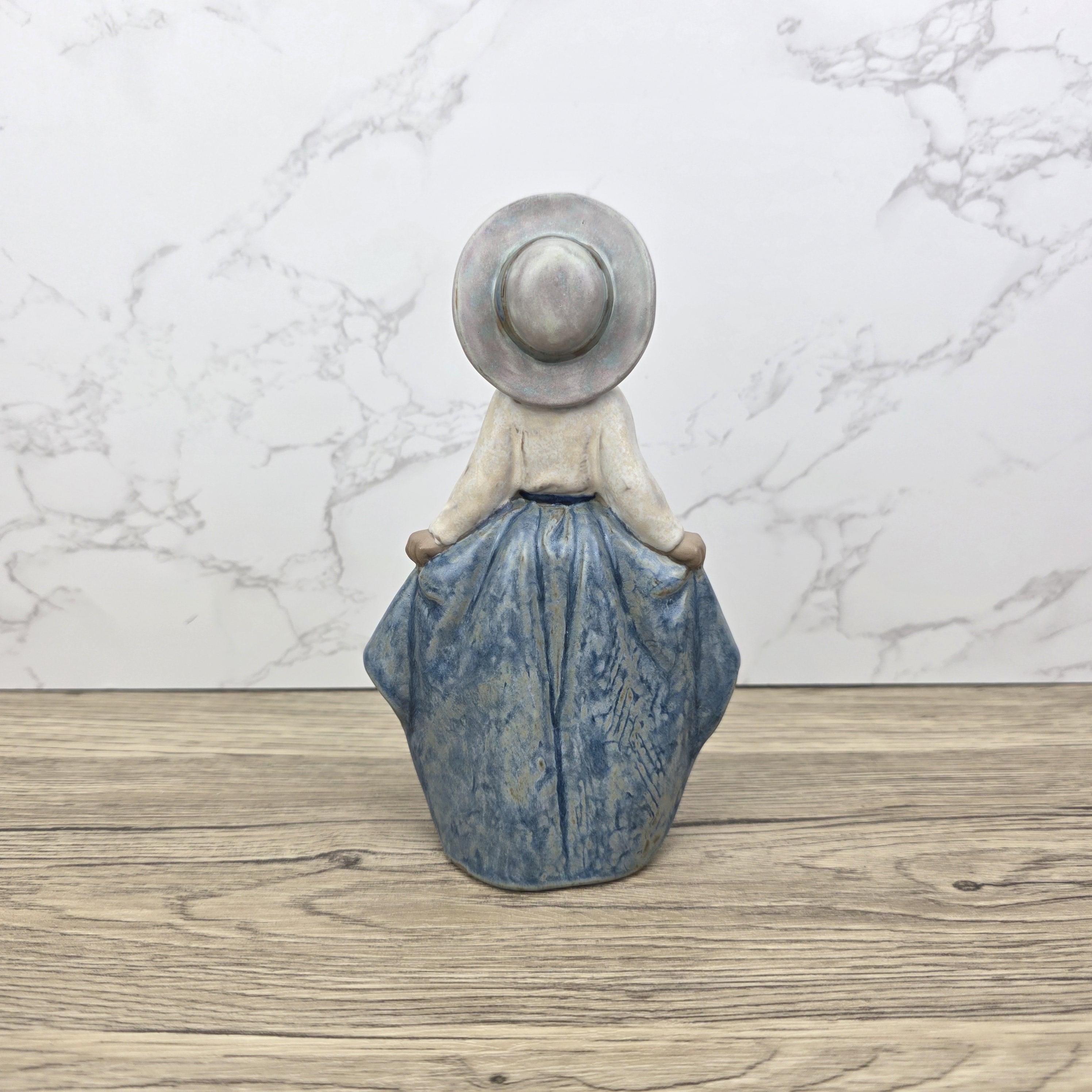 Vintage Nao Lladro Porcelain Figurine | Girl with Hat, Spanish Collectible