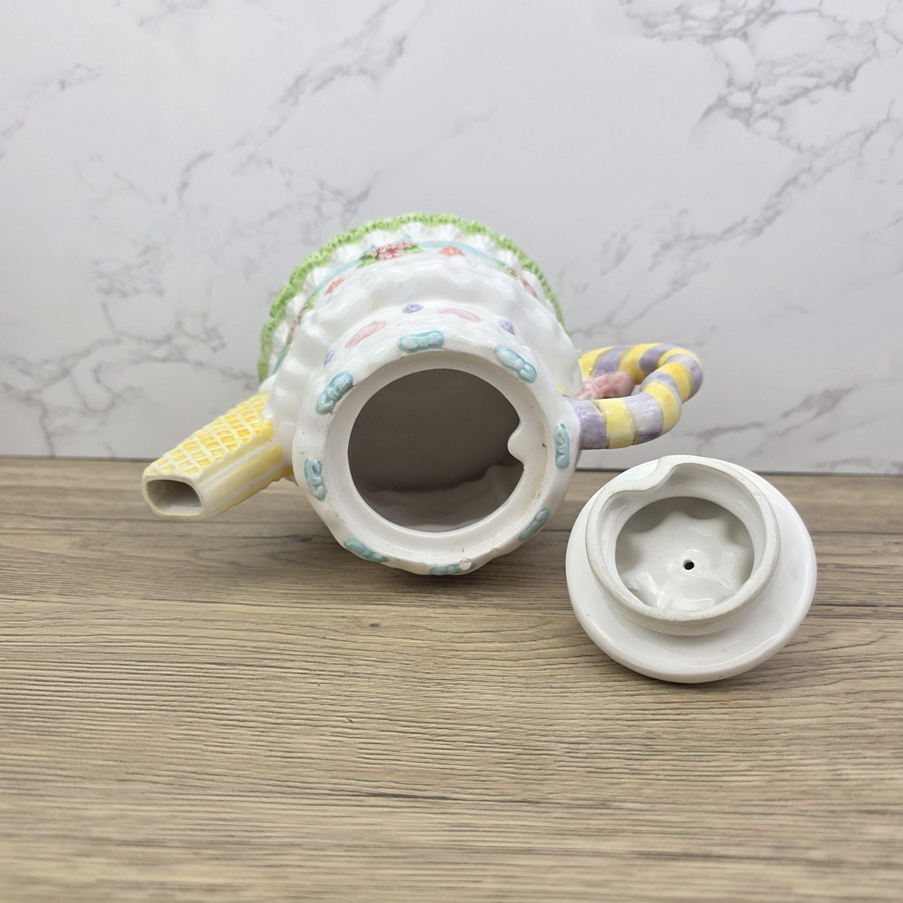 Leonardo Celebration Dessert Pot | Hand-Painted Pastel Ceramic Collectible | Whimsical Vintage Display Piece