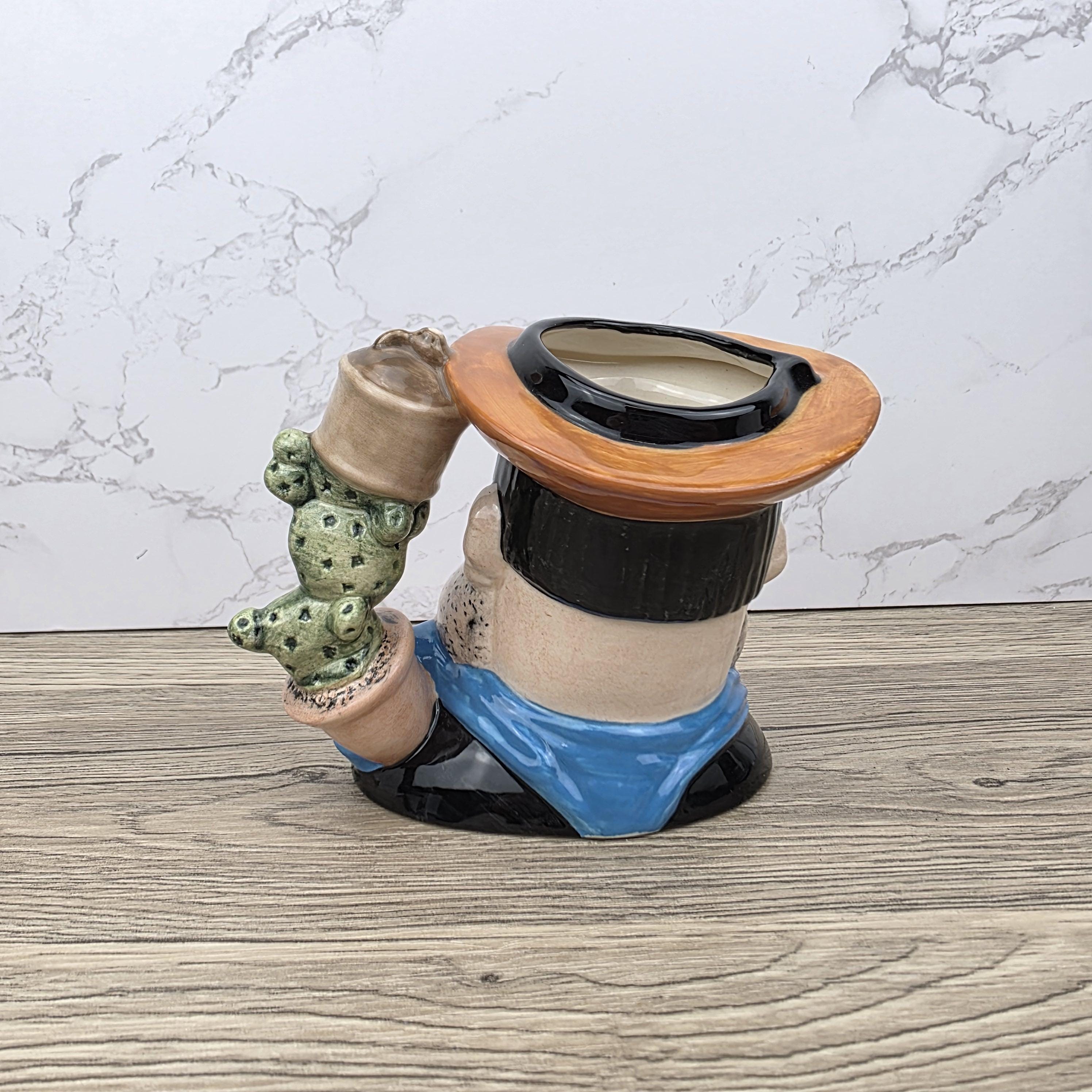 Vintage Royal Doulton Desperate Dan D7034 Large Character Jug Simon Ward – Beano Series Collectible