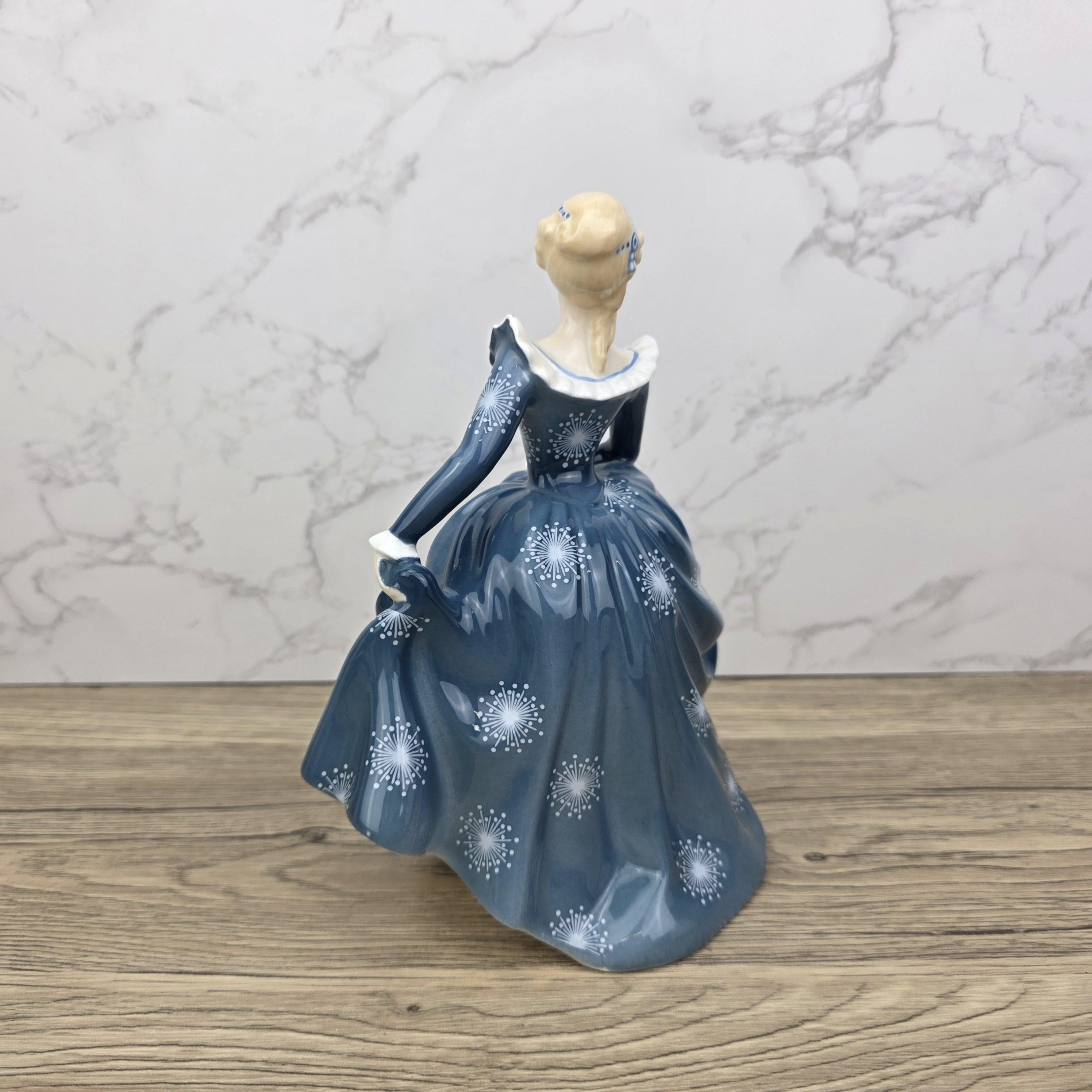Royal Doulton “Fragrance” HN2334 Figurine English Bone China Lady | Vintage Collectible | Hand-Painted Porcelain Figure