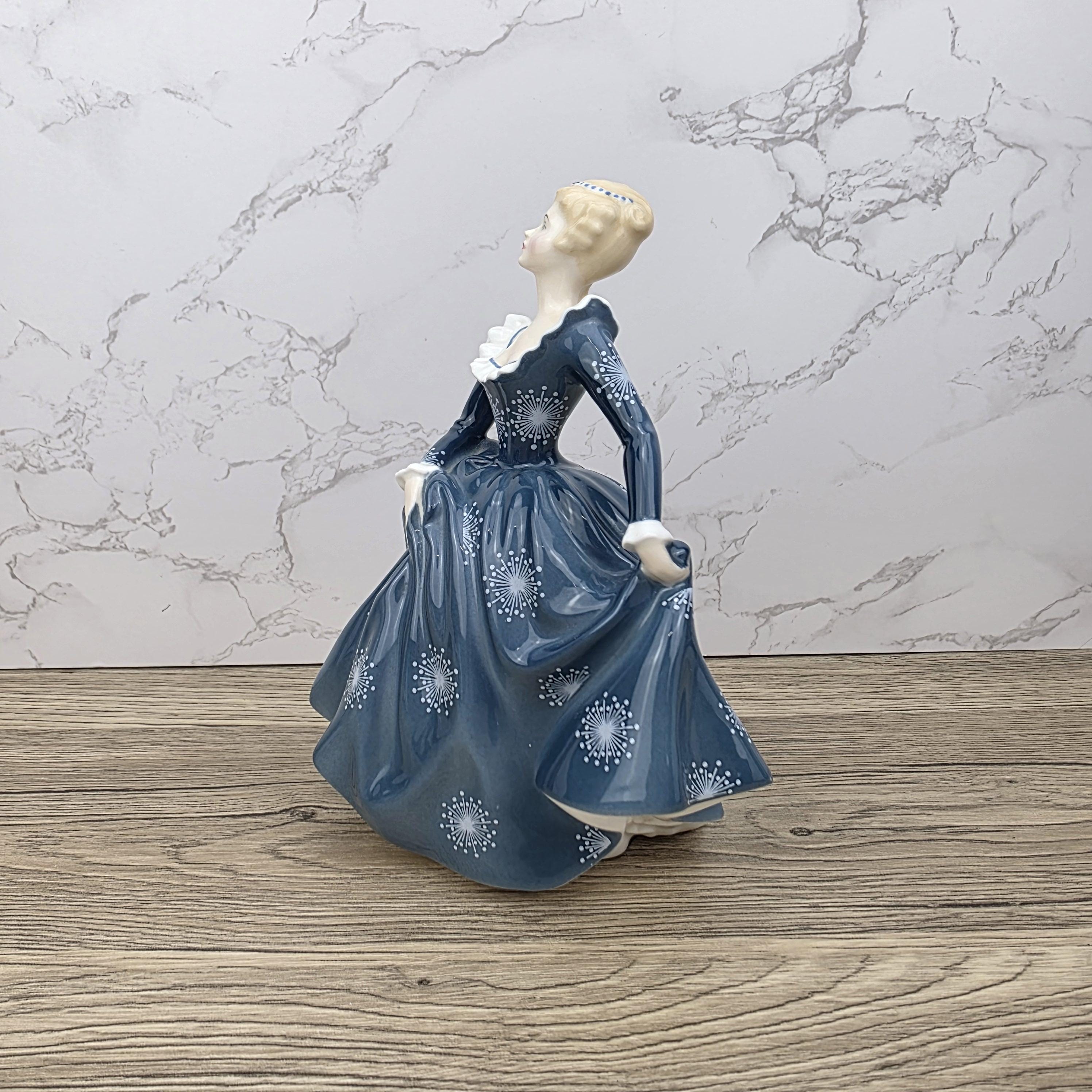 Royal Doulton “Fragrance” HN2334 Figurine English Bone China Lady | Vintage Collectible | Hand-Painted Porcelain Figure