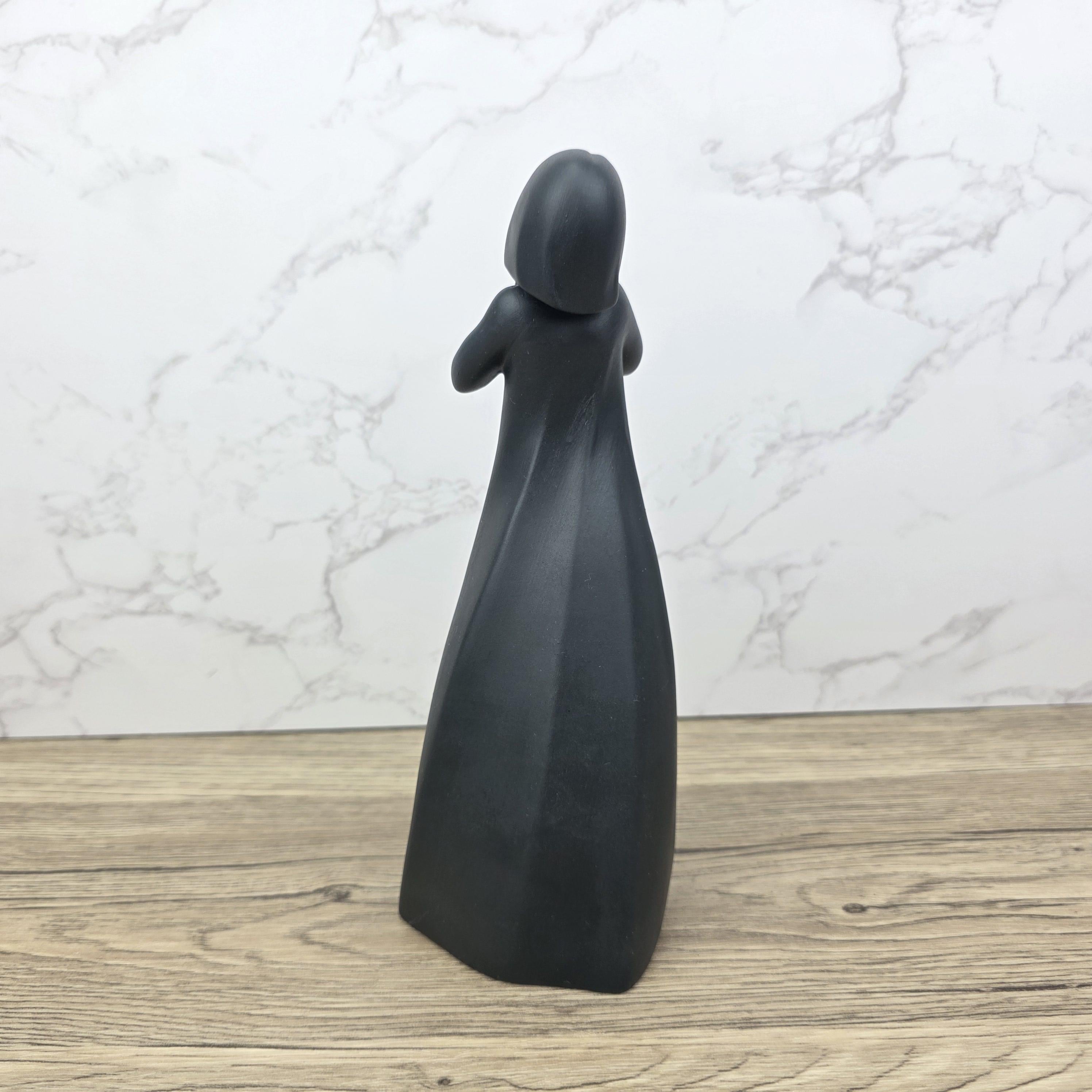 Royal Doulton “Thankful” Figure | Images Collection | Matte Black Porcelain Sculpture | Minimalist English Art Figurine