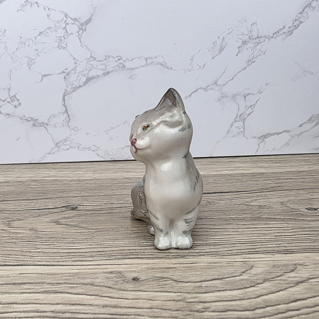 Royal Doulton Tabby Cat Figurine | HN2544 Grey Striped Cat | Vintage English Bone China Collectible