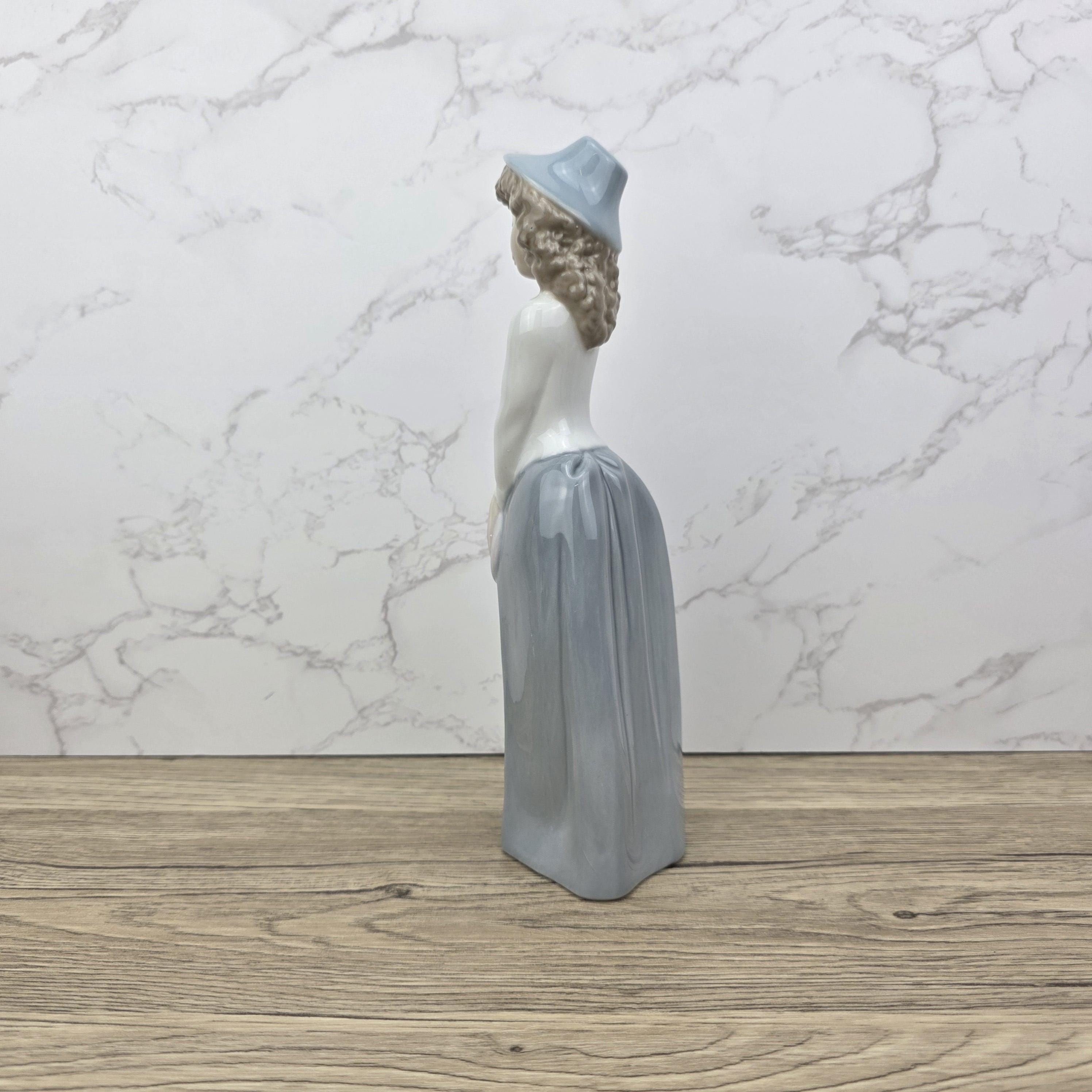 Collectible Vintage NAO by Lladro “Girl with Hat” Porcelain Figurine | Spain 1980s | Handcrafted Glazed