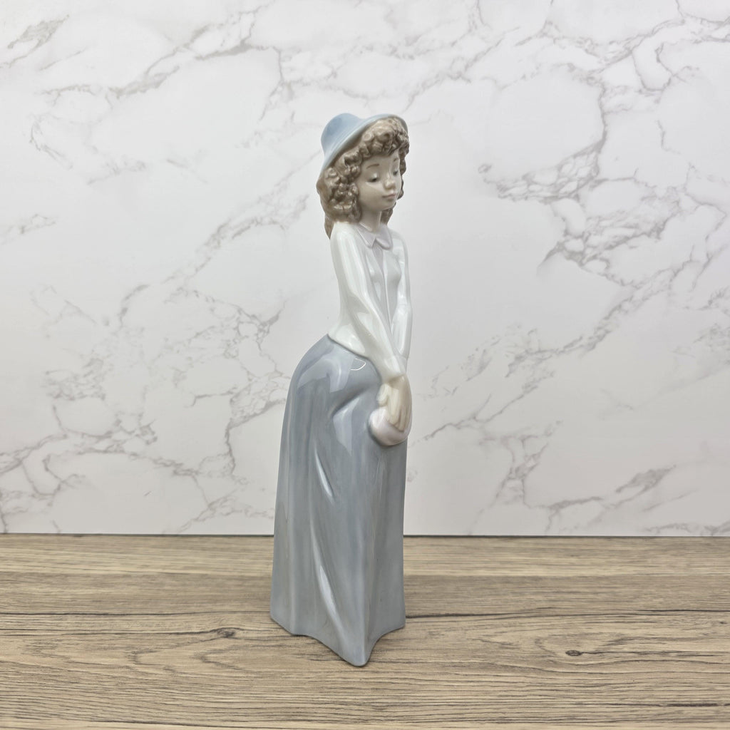 Collectible Vintage NAO by Lladro “Girl with Hat” Porcelain Figurine | Spain 1980s | Handcrafted Glazed