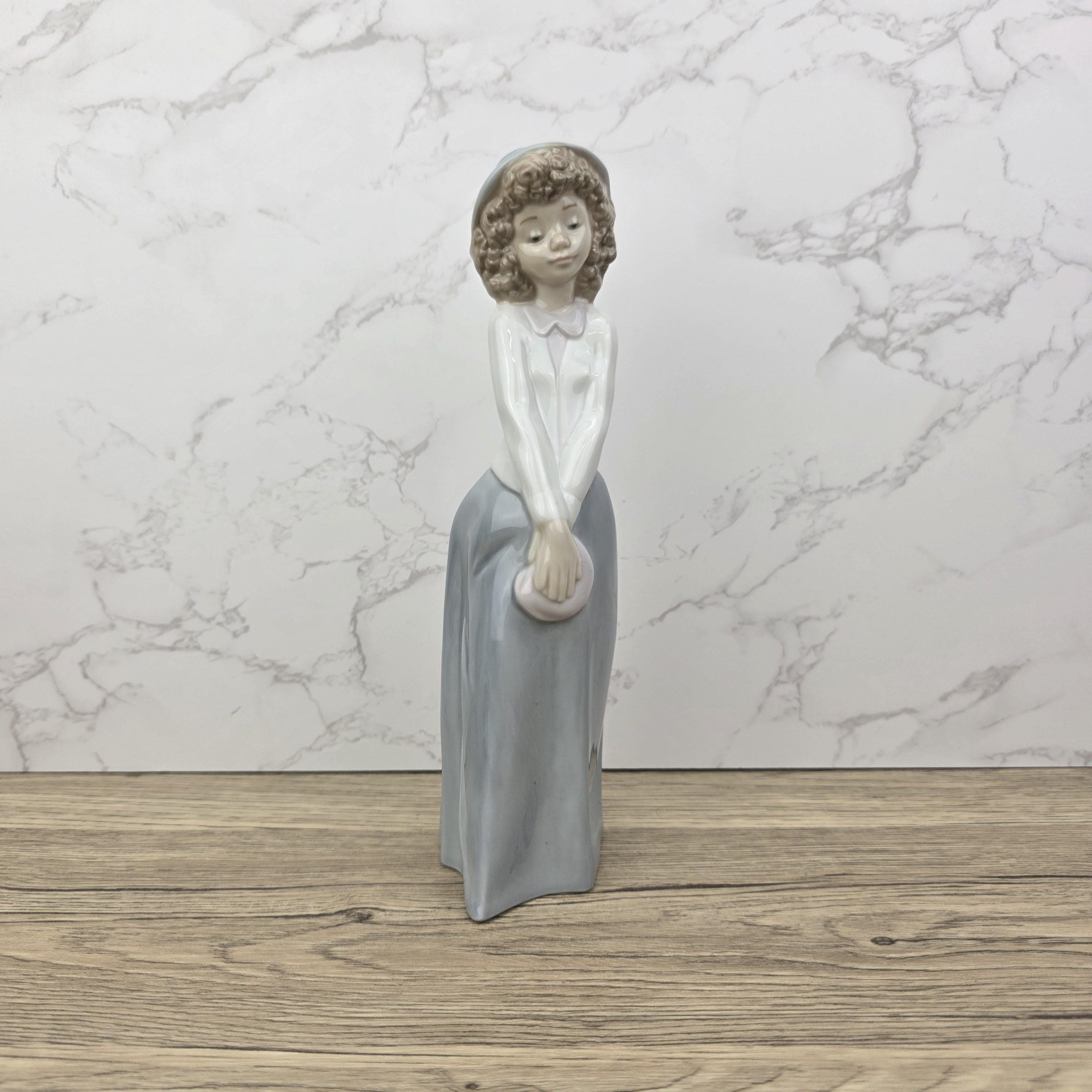 Collectible Vintage NAO by Lladro “Girl with Hat” Porcelain Figurine | Spain 1980s | Handcrafted Glazed