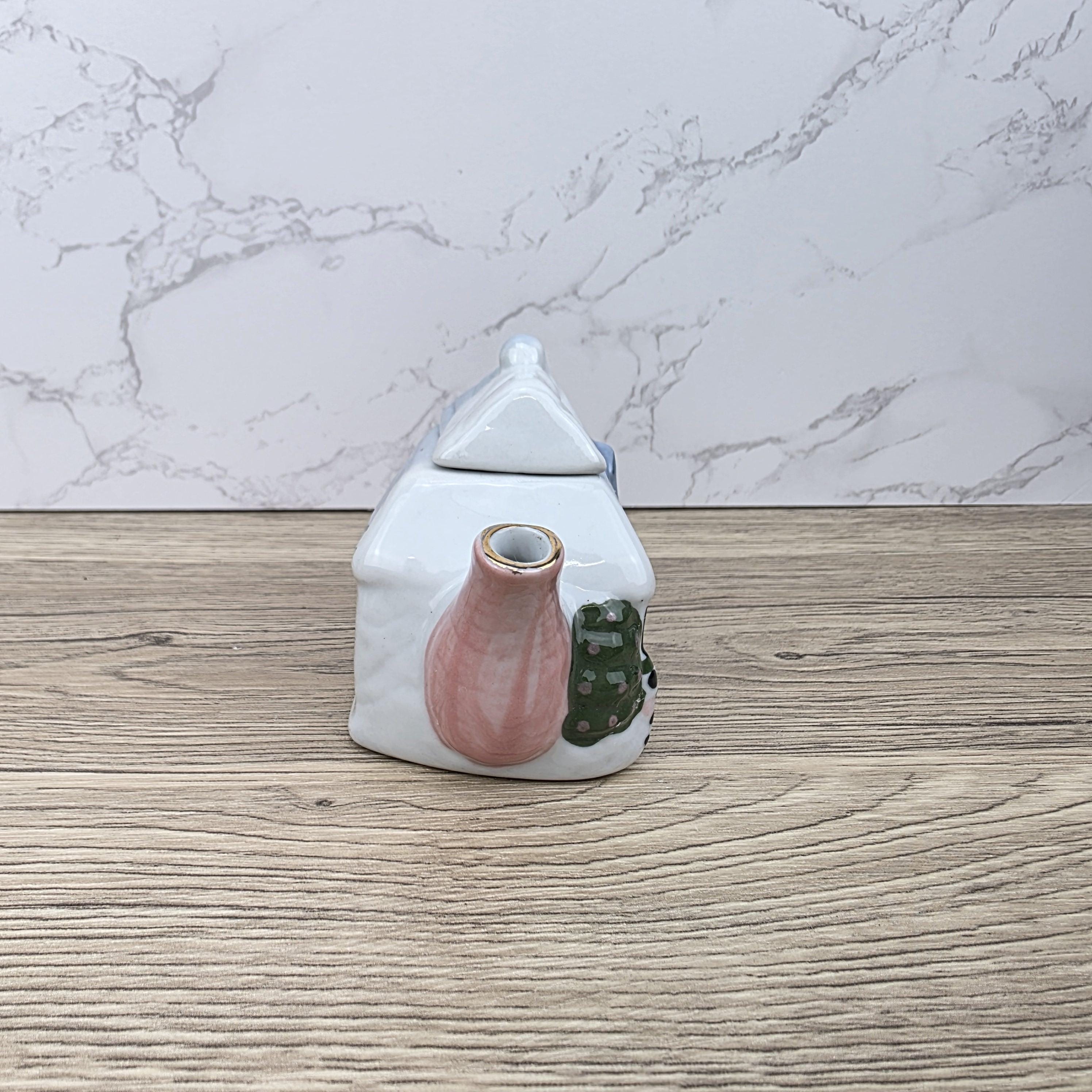 Vintage Cottage Ceramic Teapot Unbranded House Shape Pottery Decorative Collectible Teapot