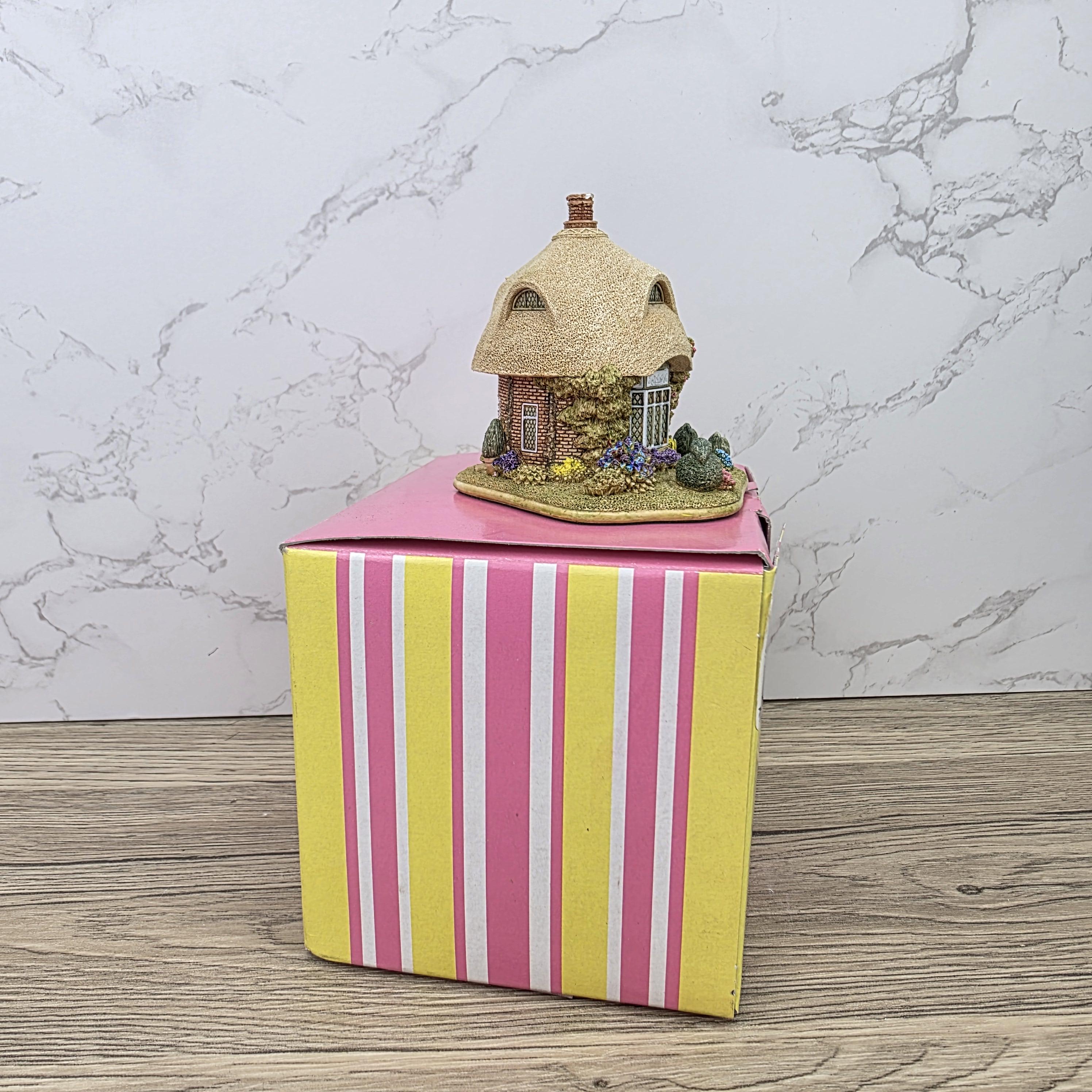 Vintage Lilliput Lane Sugar Mouse L2932 Collectors Club Cottage 2006 2007 Membership Figurine