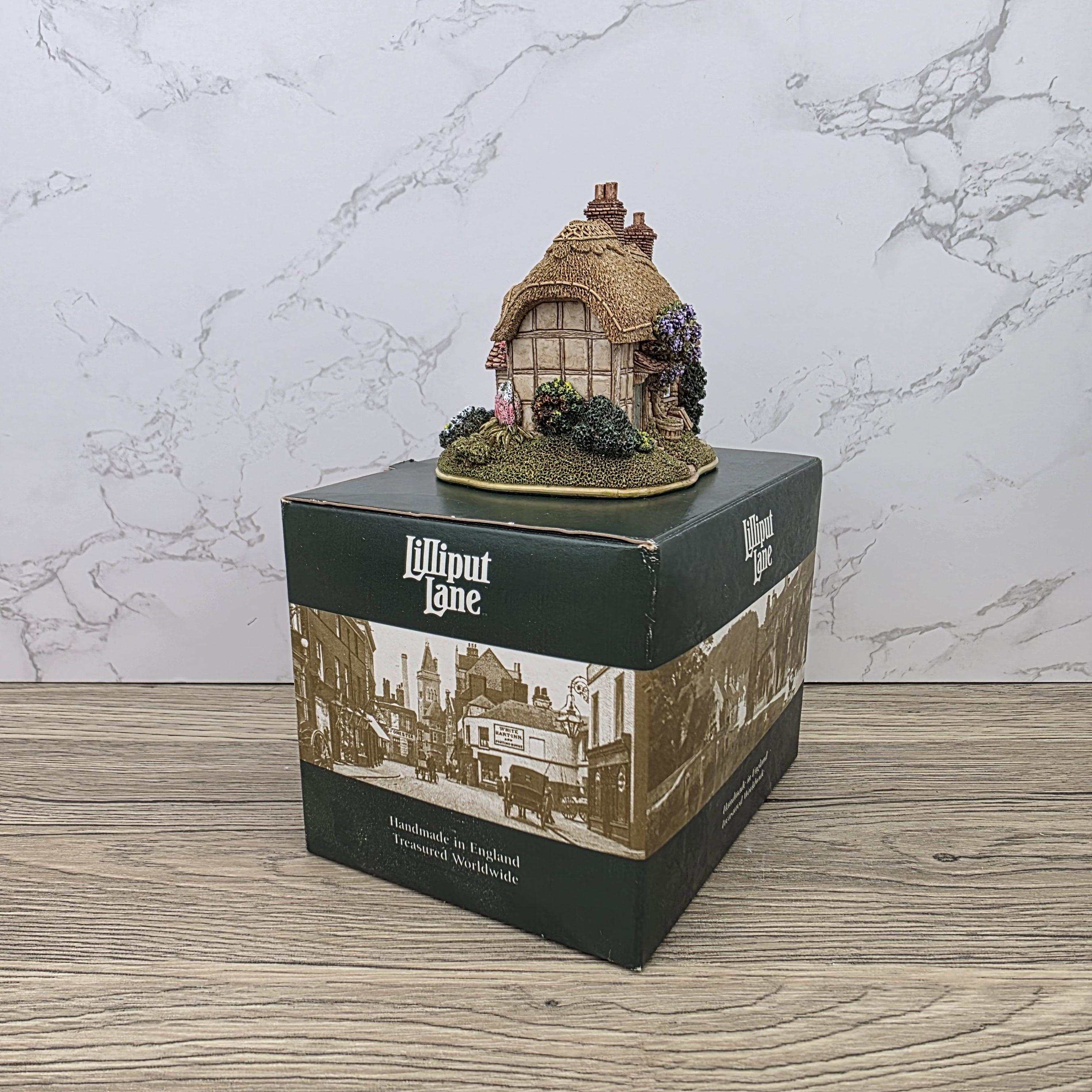 Vintage Lilliput Lane Fresh Today L2256 Cottage Figure with Box | 1999 Membership Piece