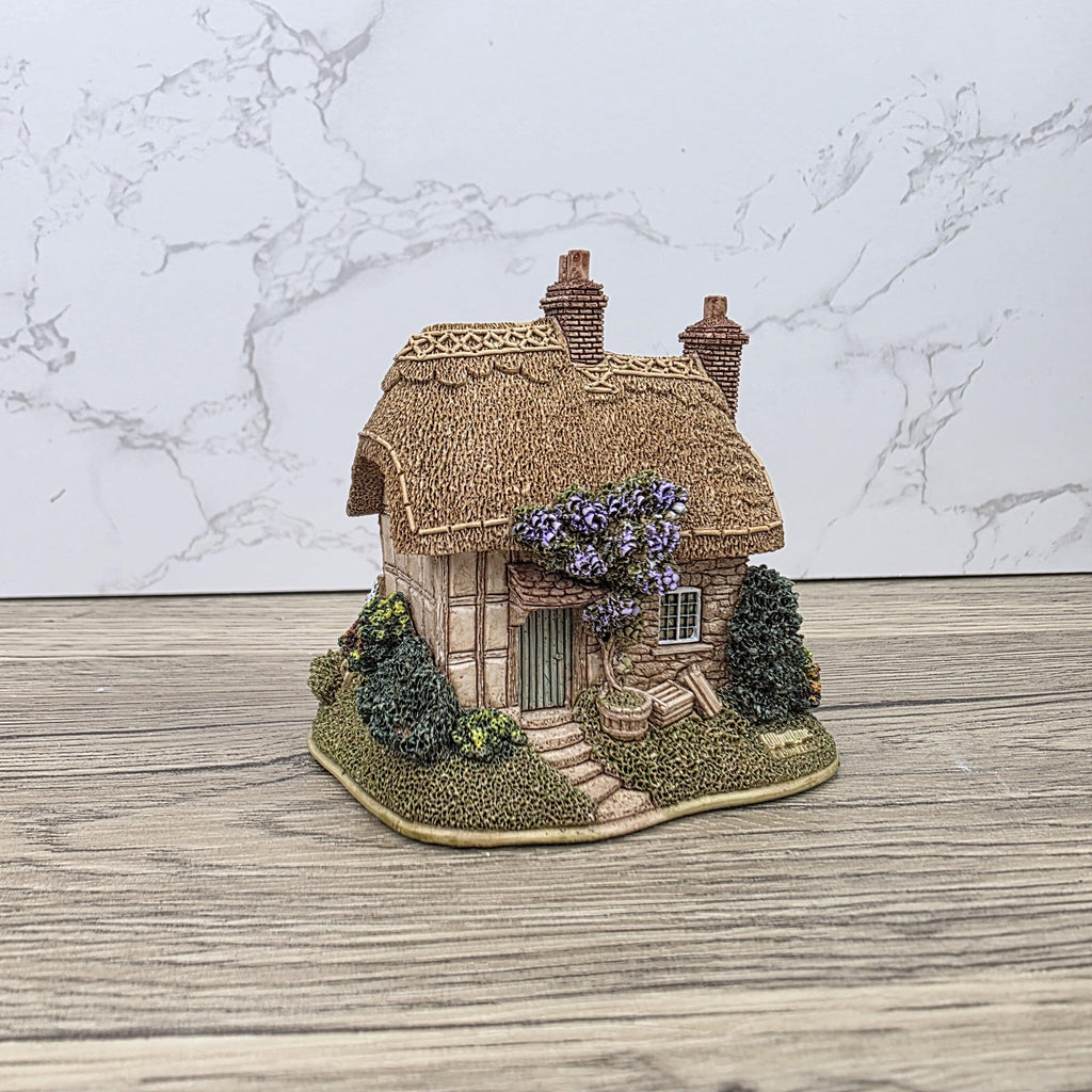 Vintage Lilliput Lane Fresh Today L2256 Cottage Figure with Box | 1999 Membership Piece