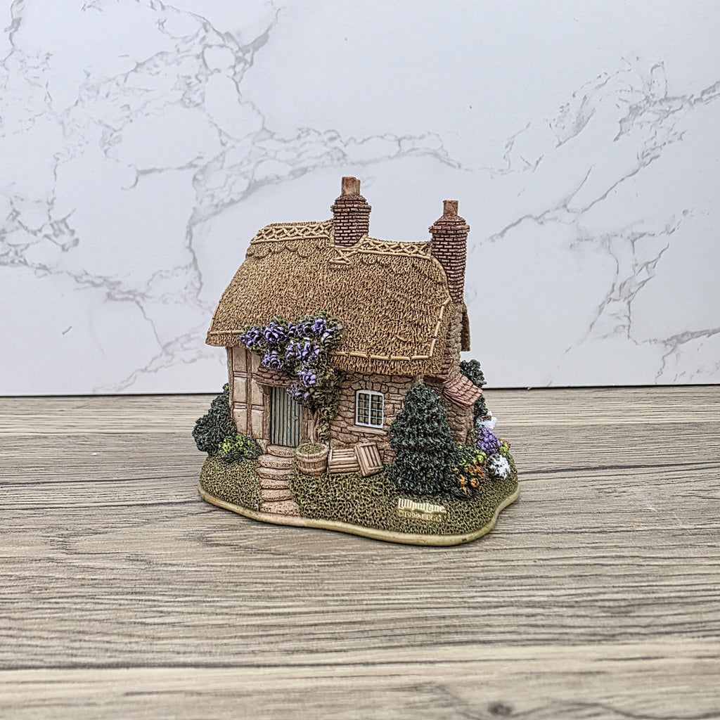 Vintage Lilliput Lane Fresh Today L2256 Cottage Figure with Box | 1999 Membership Piece