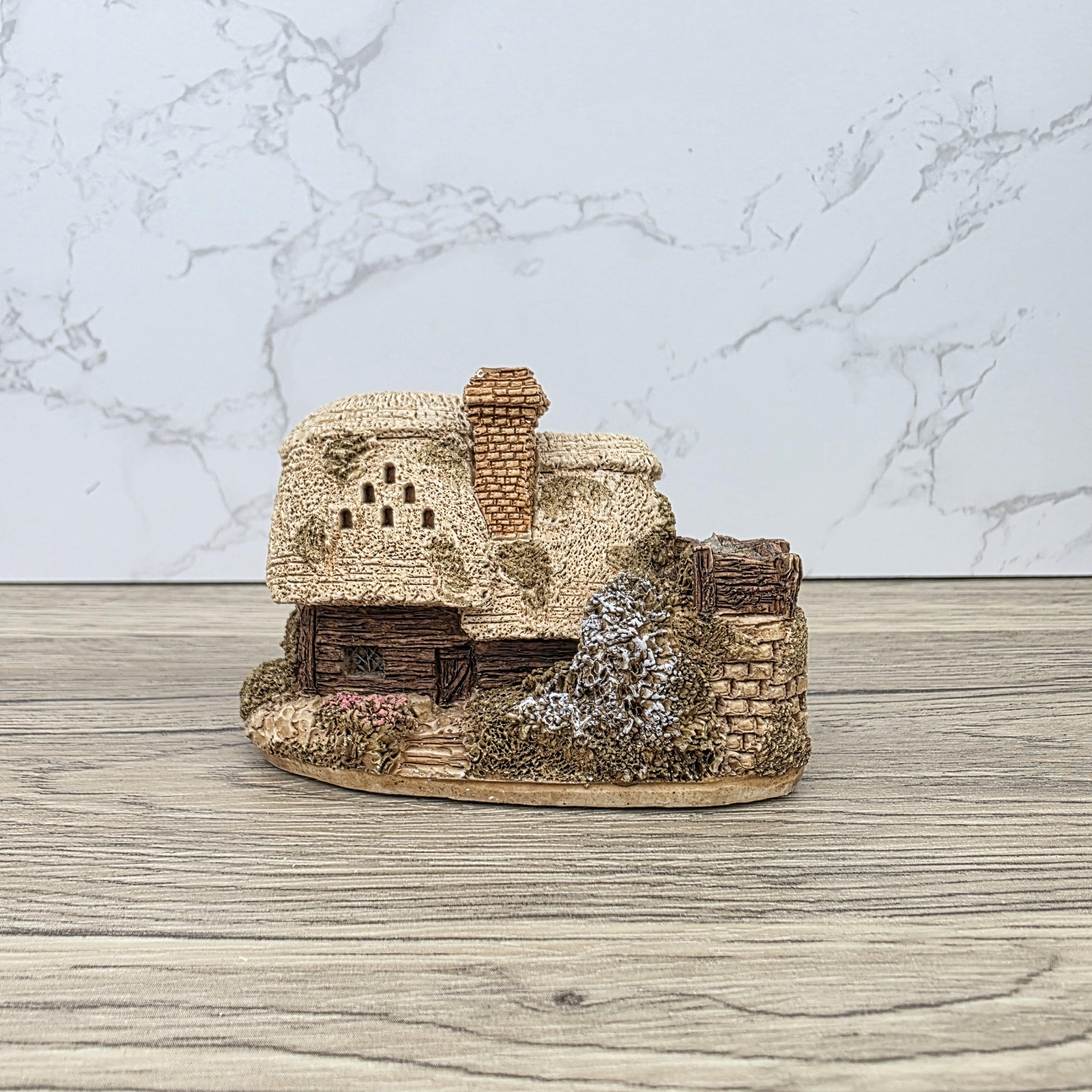Lilliput Lane Watermill Cottage Figurine | Handcrafted English Resin Model with Original Deeds & Box