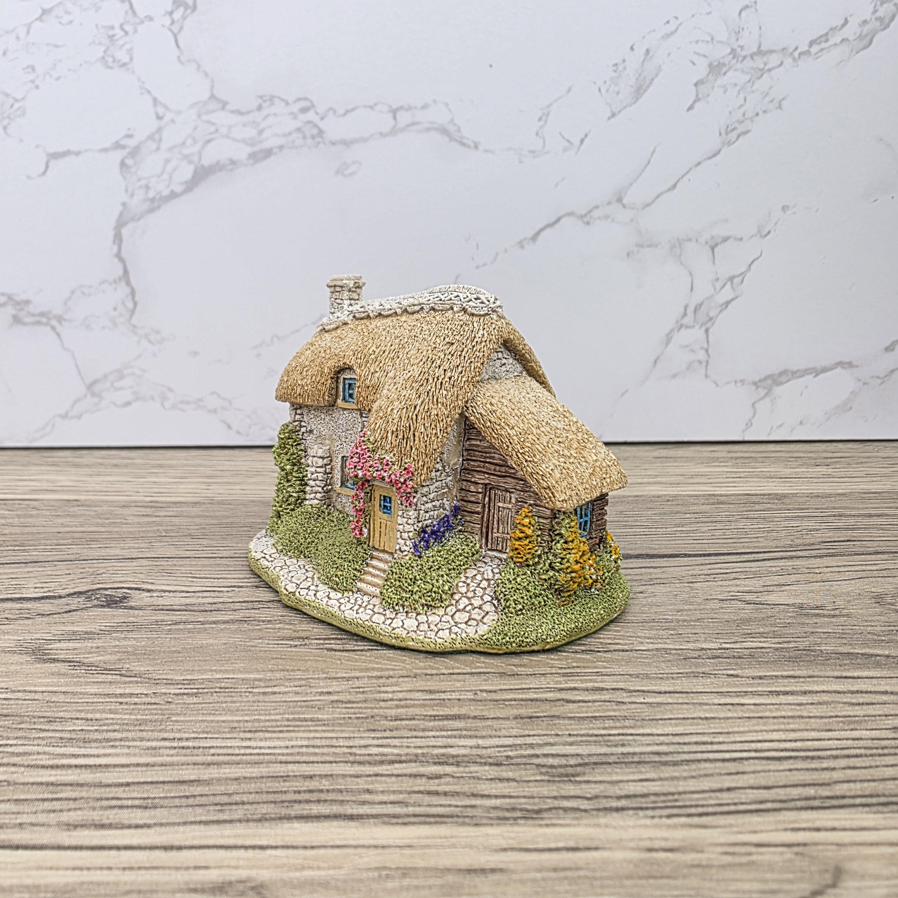 Lilliput Lane Puddlebrook 1991 Collectors Club Cottage | Handcrafted English Resin Thatched House Figurine