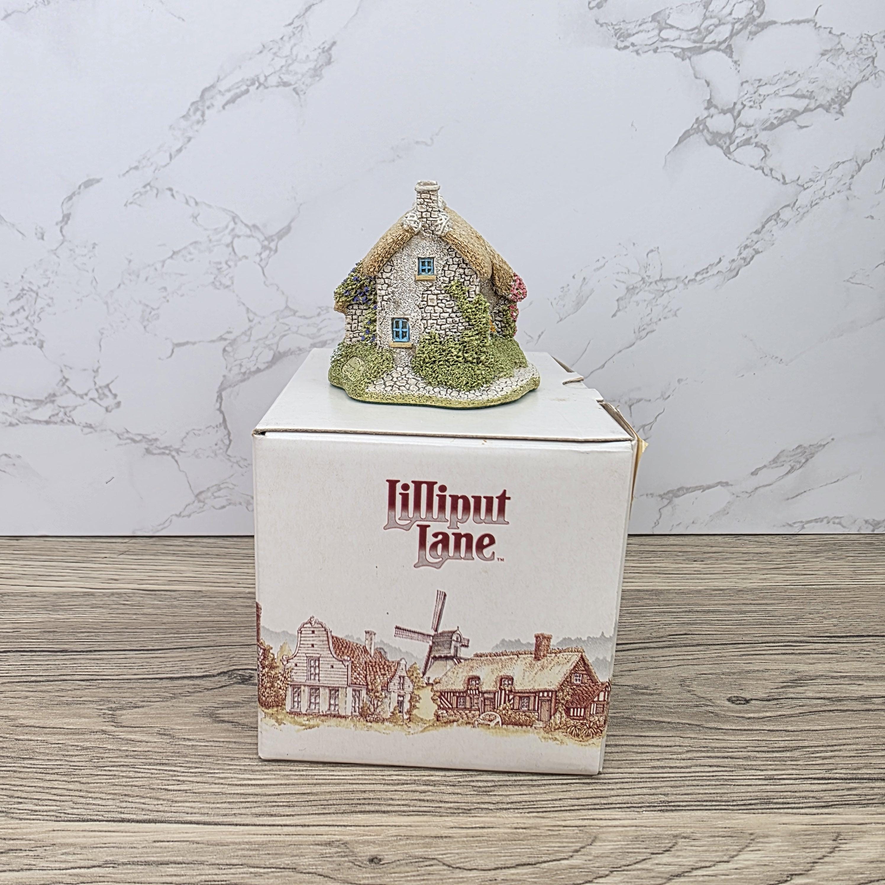 Lilliput Lane Puddlebrook 1991 Collectors Club Cottage | Handcrafted English Resin Thatched House Figurine