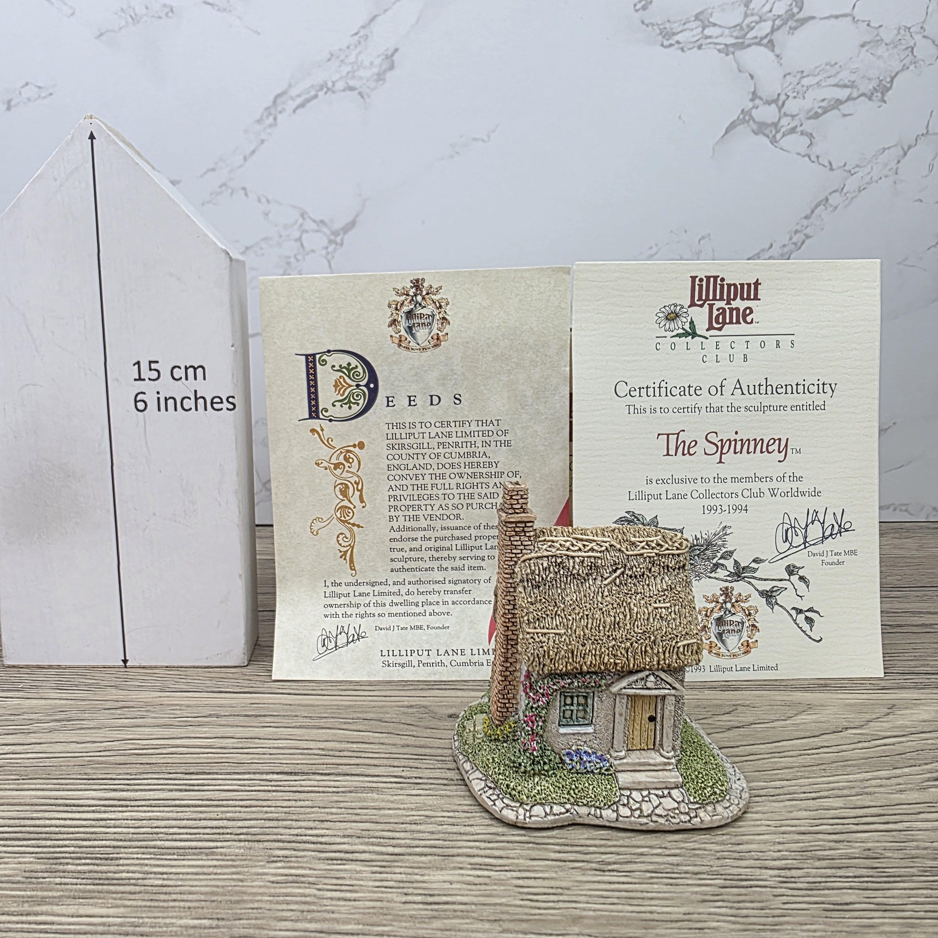 Lilliput Lane The Spinney Collectors Club 1993 Cottage Figurine With Box and Certificates