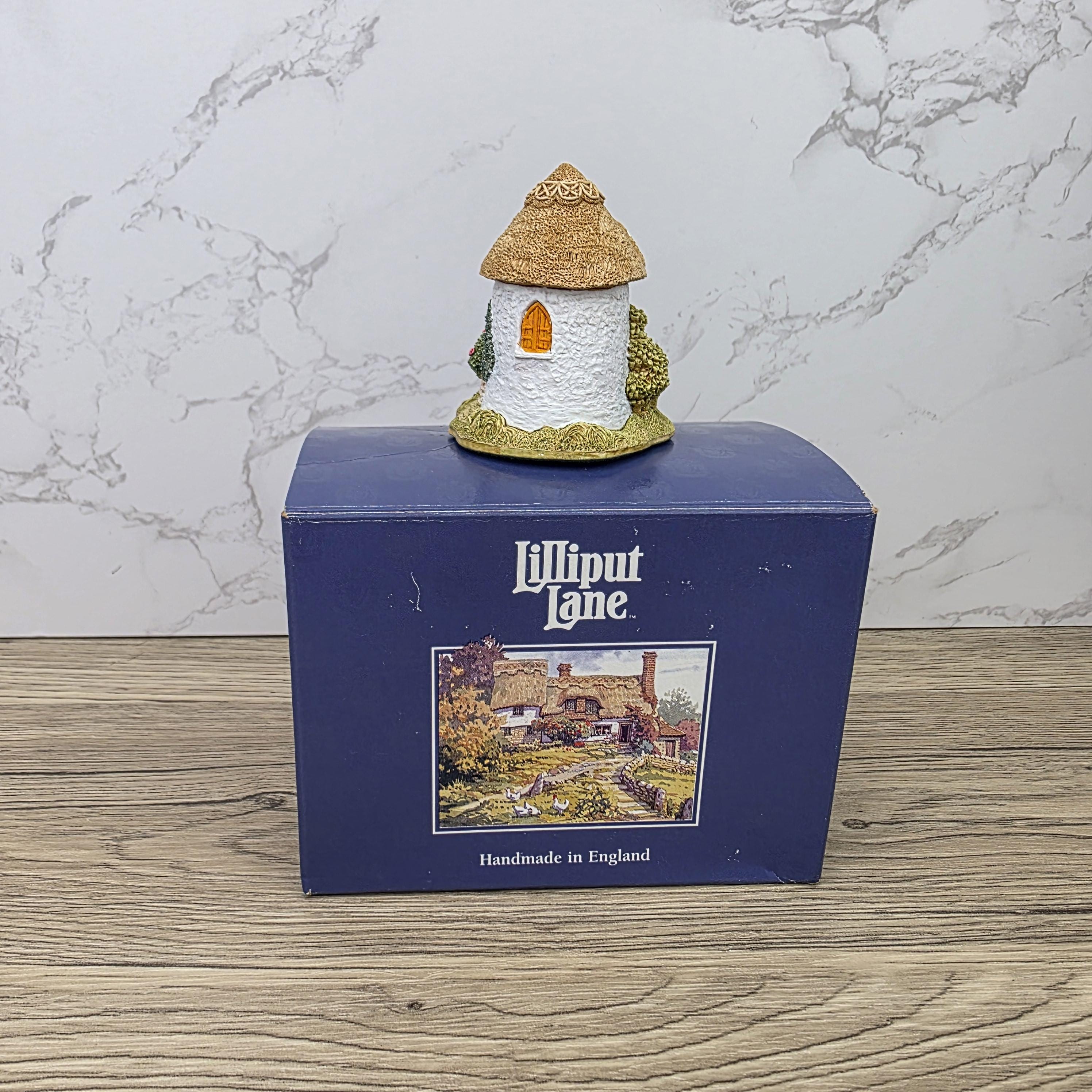 Vintage Lilliput Lane Thimble Cottage 1995 Collectors Cottage Figurine With Box and Deeds