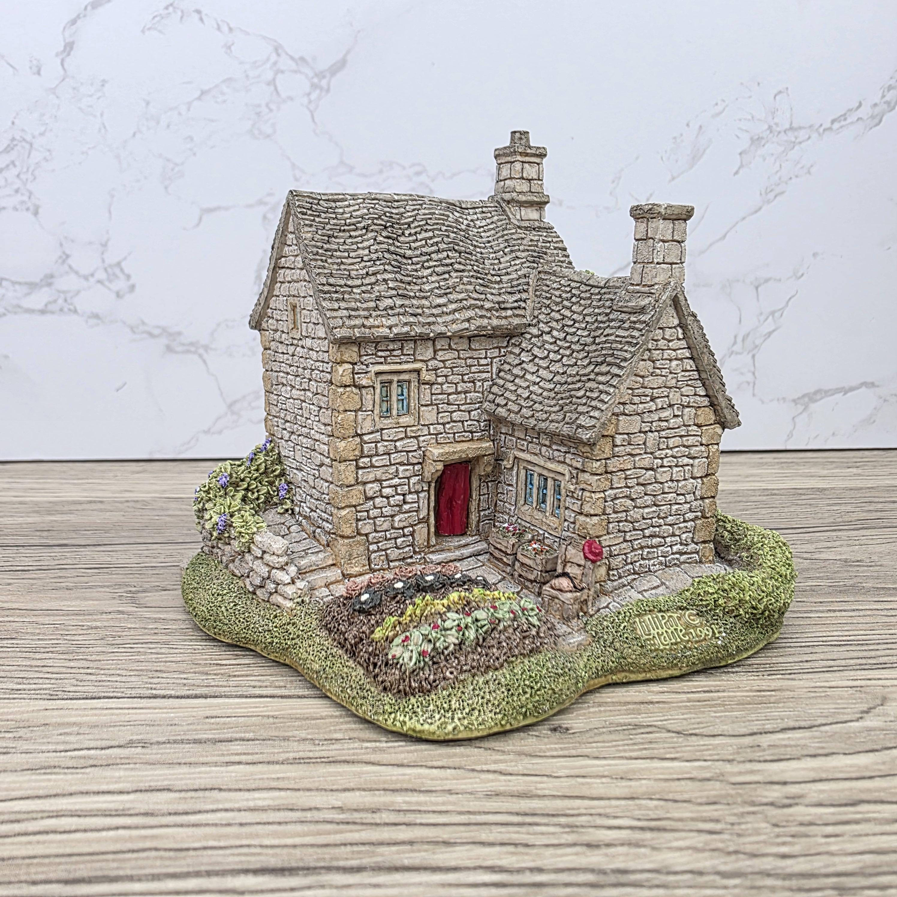 Vintage Lilliput Lane The Greengrocers 1991 Collectible Village Shops Cottage Figurine With Original Box and Deeds
