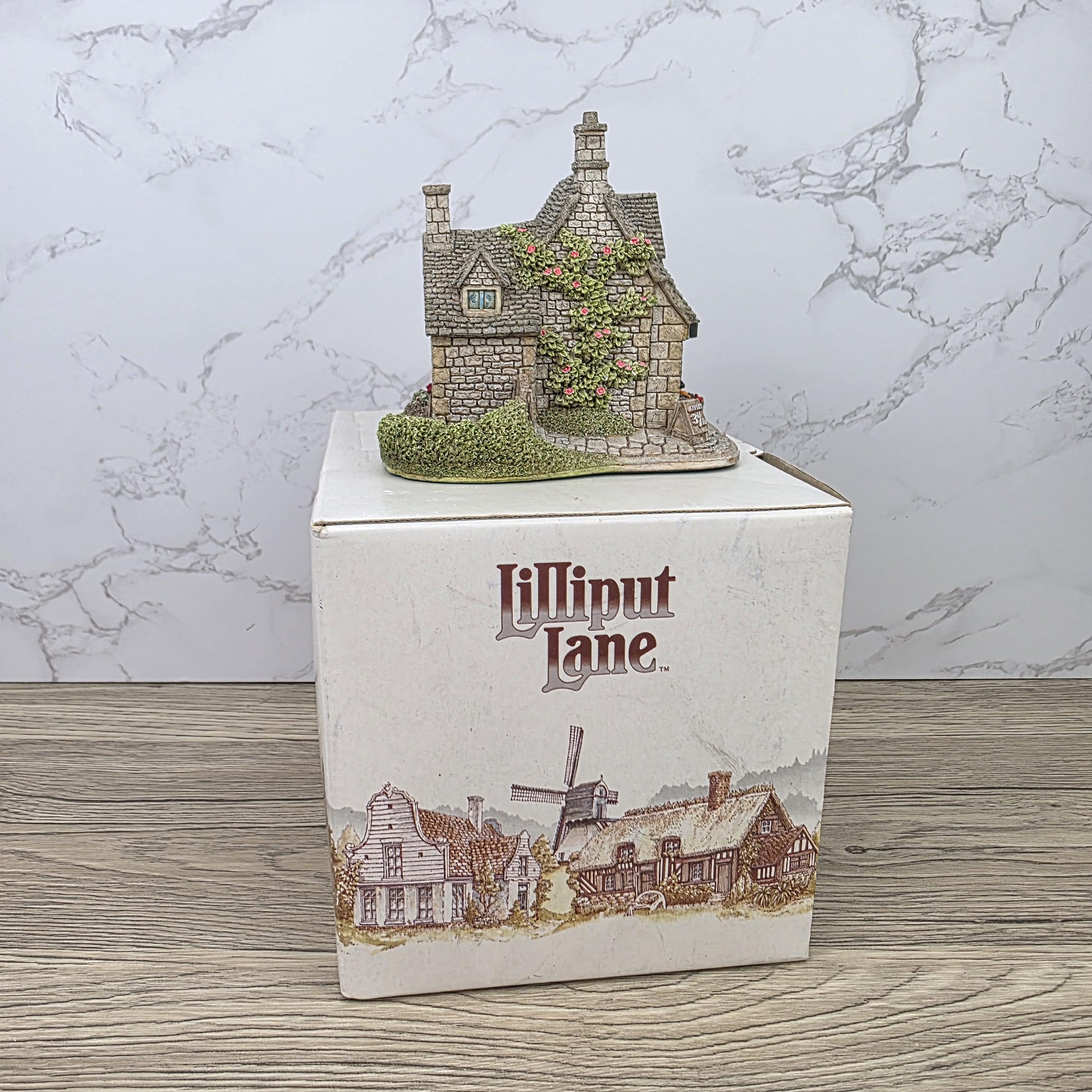 Vintage Lilliput Lane The Greengrocers 1991 Collectible Village Shops Cottage Figurine With Original Box and Deeds