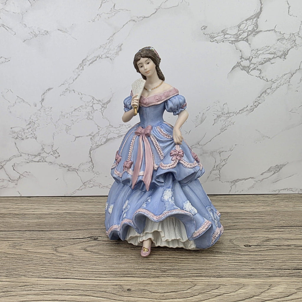Wedgwood Imperial Banquet 1855 Limited Edition Fine Porcelain Lady Figurine No1125 Vintage Collectible