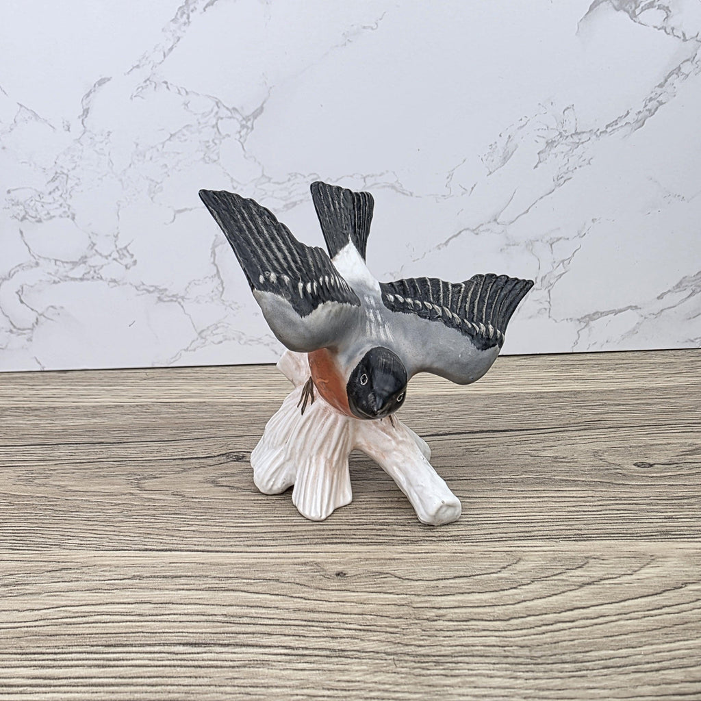 Vintage Hummel F&W Goebel CV62 Porcelain Bullfinch Bird Figurine 1976 Model 38 018-11 German Sculpture