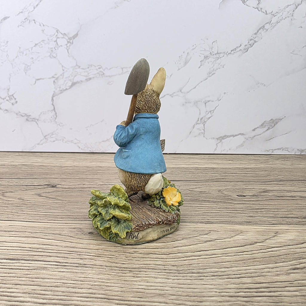 Vintage Peter Rabbit with Spade Figurine 2001 Beatrix Potter Border Fine Arts Resin Sculpture A0260