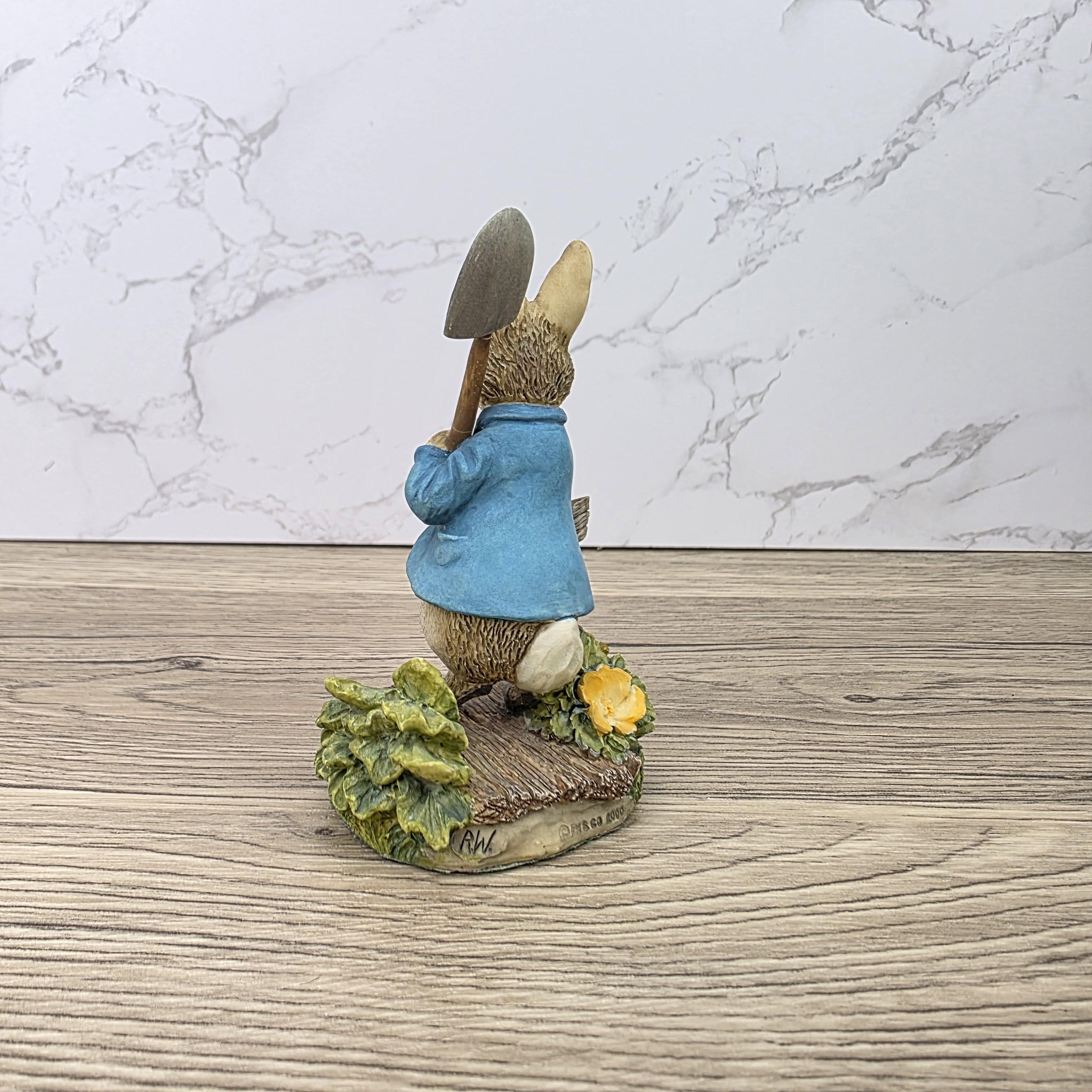 Vintage Peter Rabbit with Spade Figurine 2001 Beatrix Potter Border Fine Arts Resin Sculpture A0260
