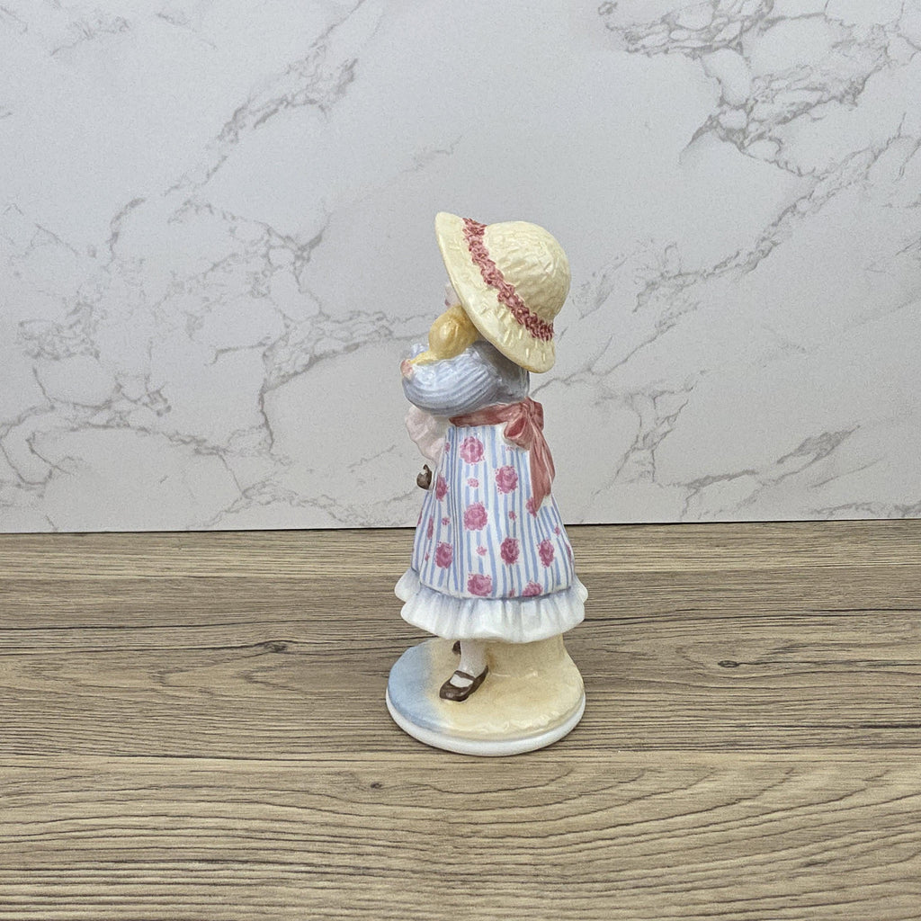 Raggetty Anne Coalport Faye Whittaker Limited Edition Bone China Figurine Vintage Collectible Figure