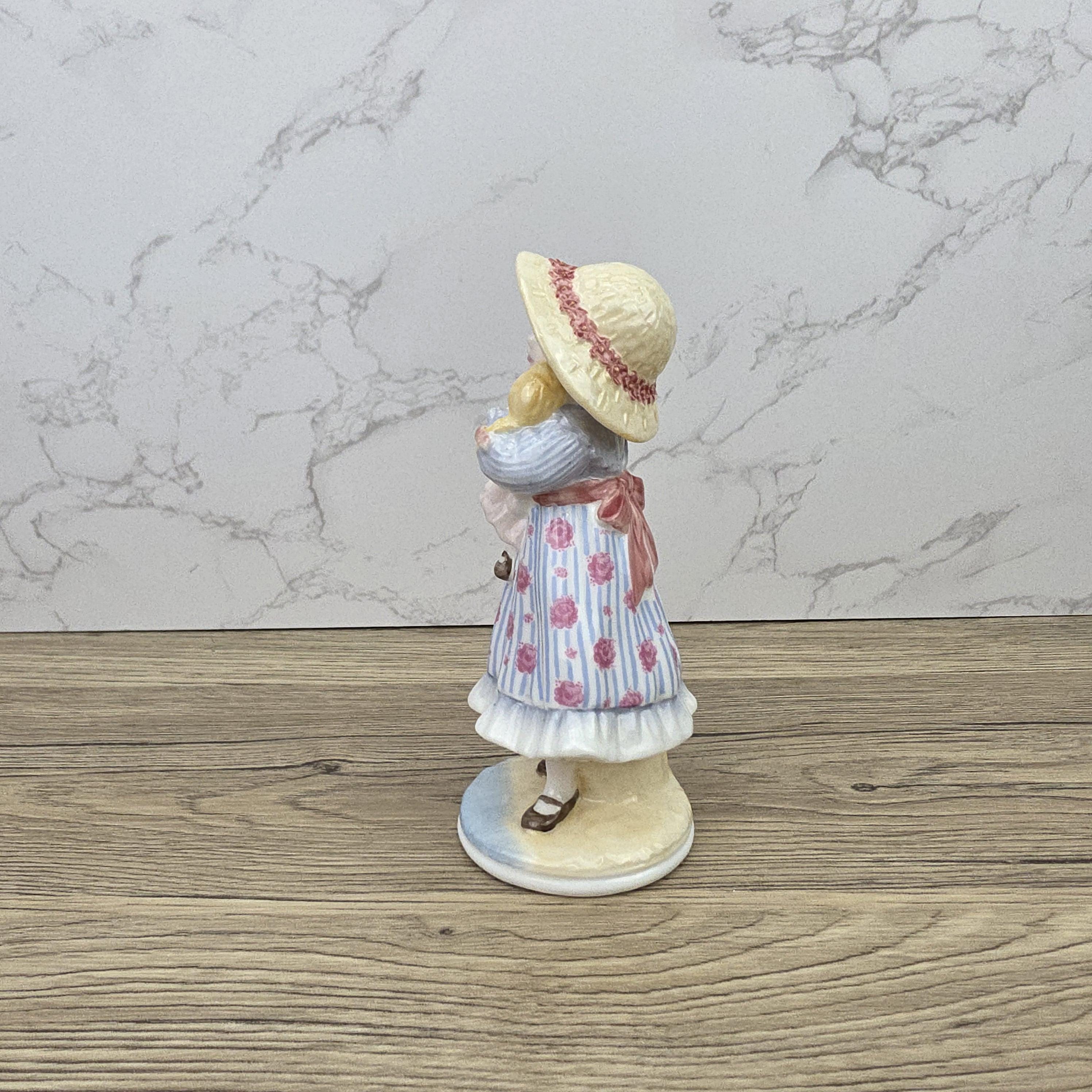 Raggetty Anne Coalport Faye Whittaker Limited Edition Bone China Figurine Vintage Collectible Figure