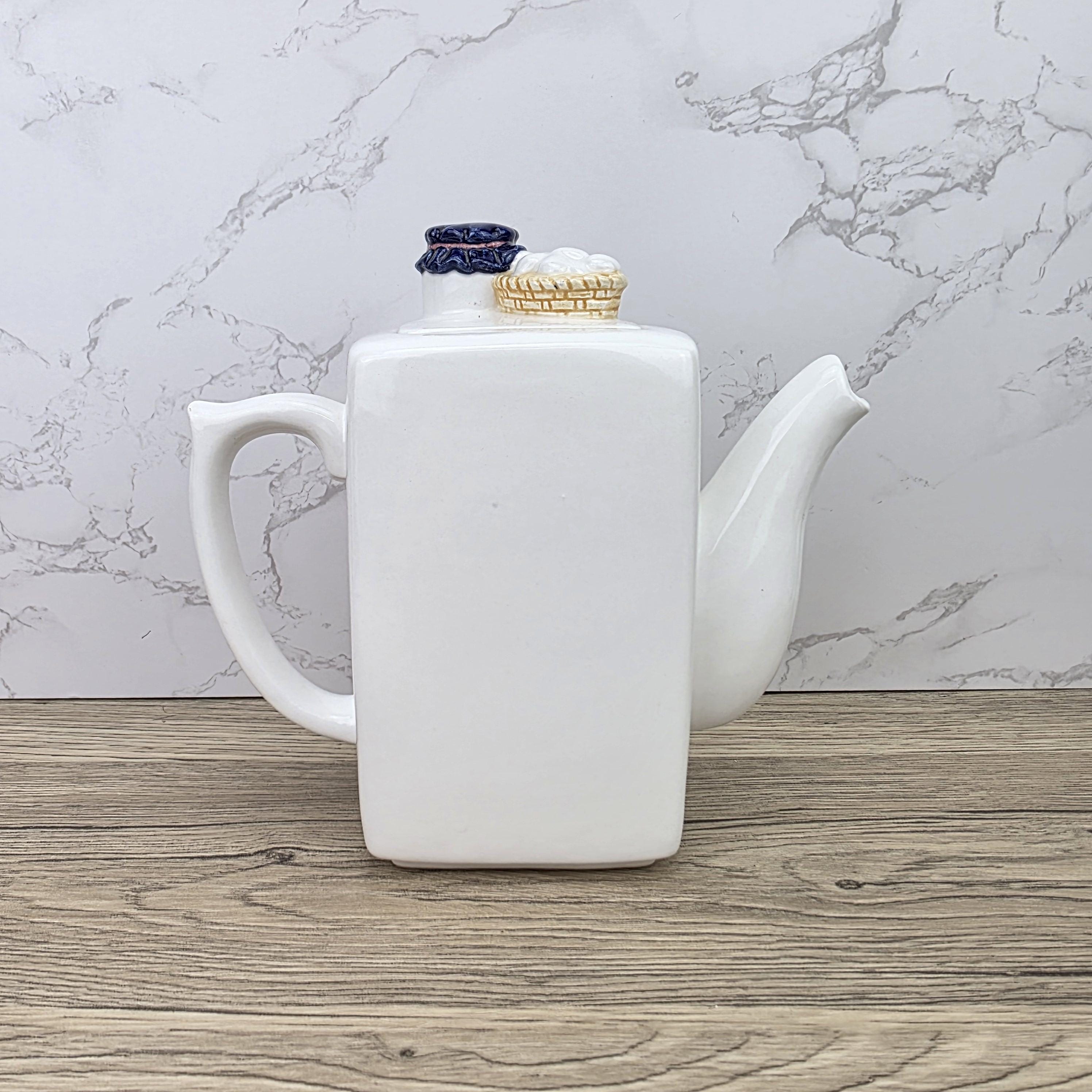 Ceramic Retro Refrigerator Teapot with Jam Lid Design | Vintage Kitchen Decor Collectible Display Piece