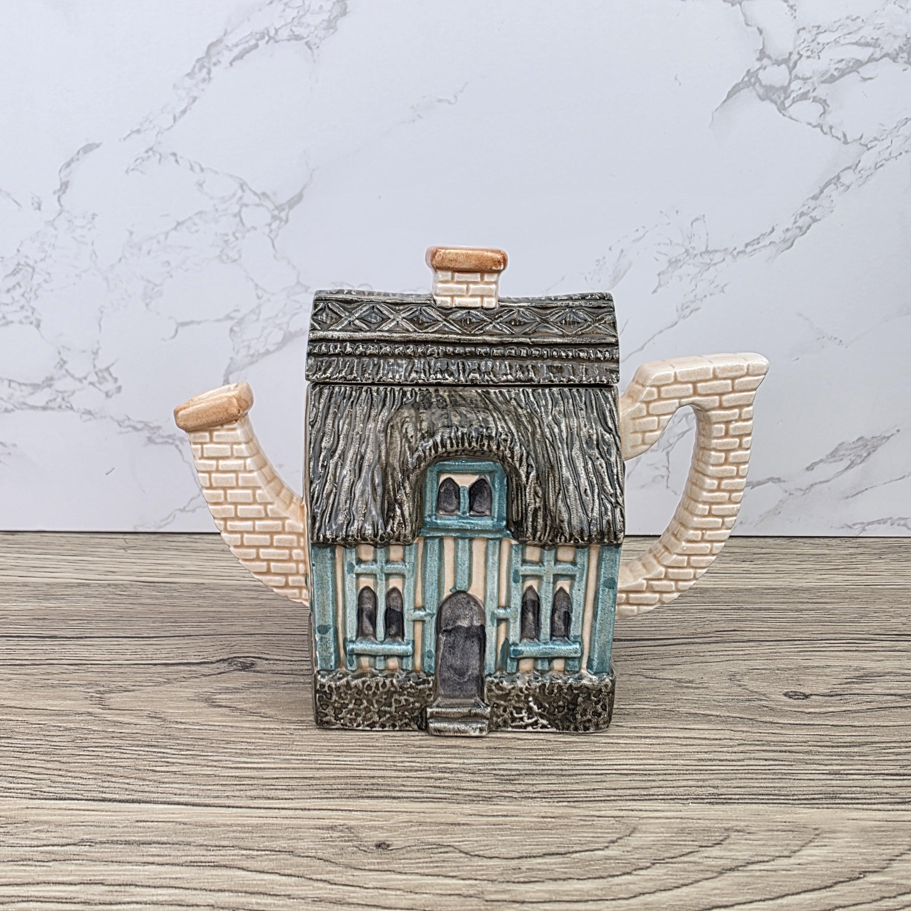 Leonardo Cottage House Teapot with Thatched Roof | Vintage Decorative Ceramic Collectible Pot