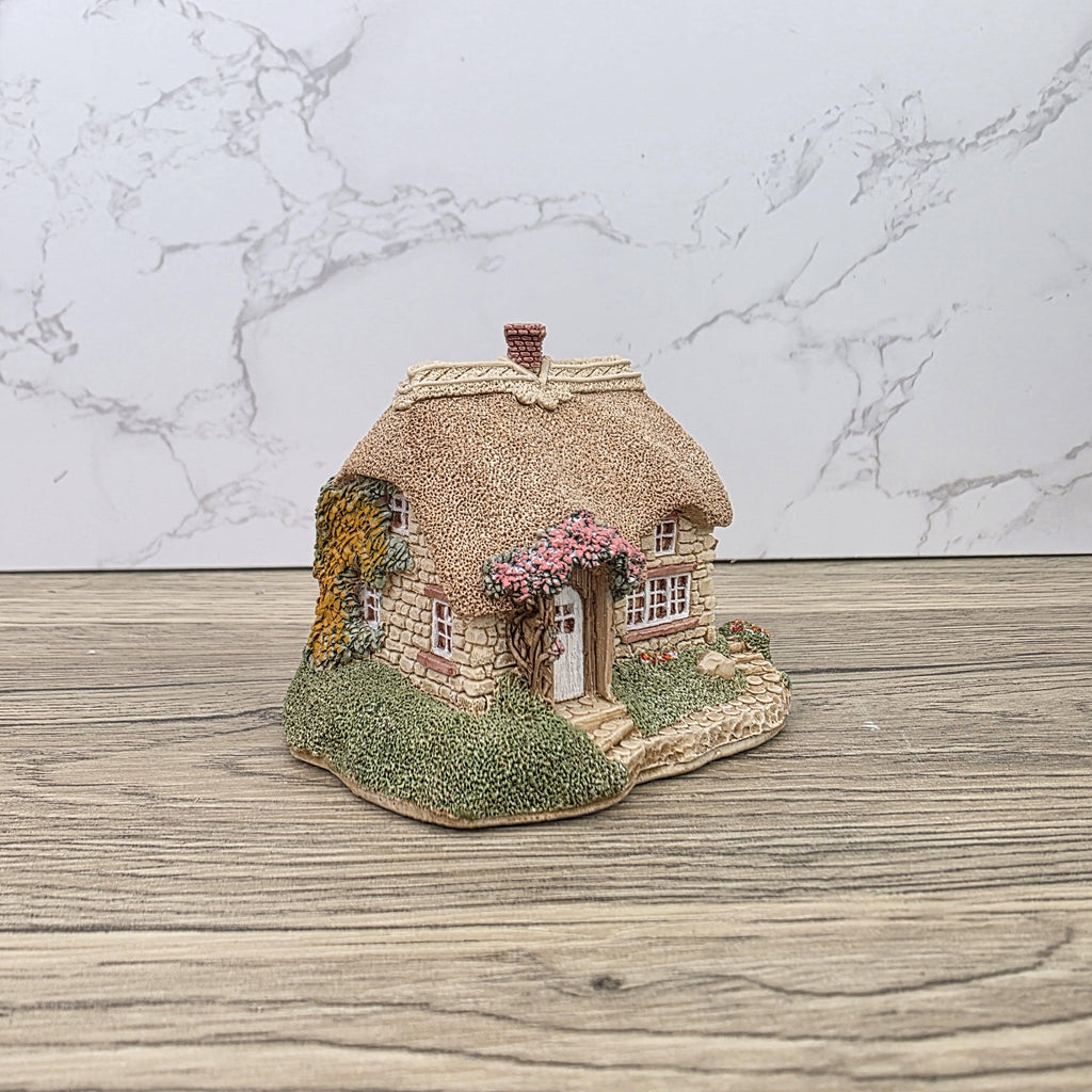 Vintage 1990 Lavender Cottage Lilliput Lane Collectors Club Special Piece In Original Box Decorative