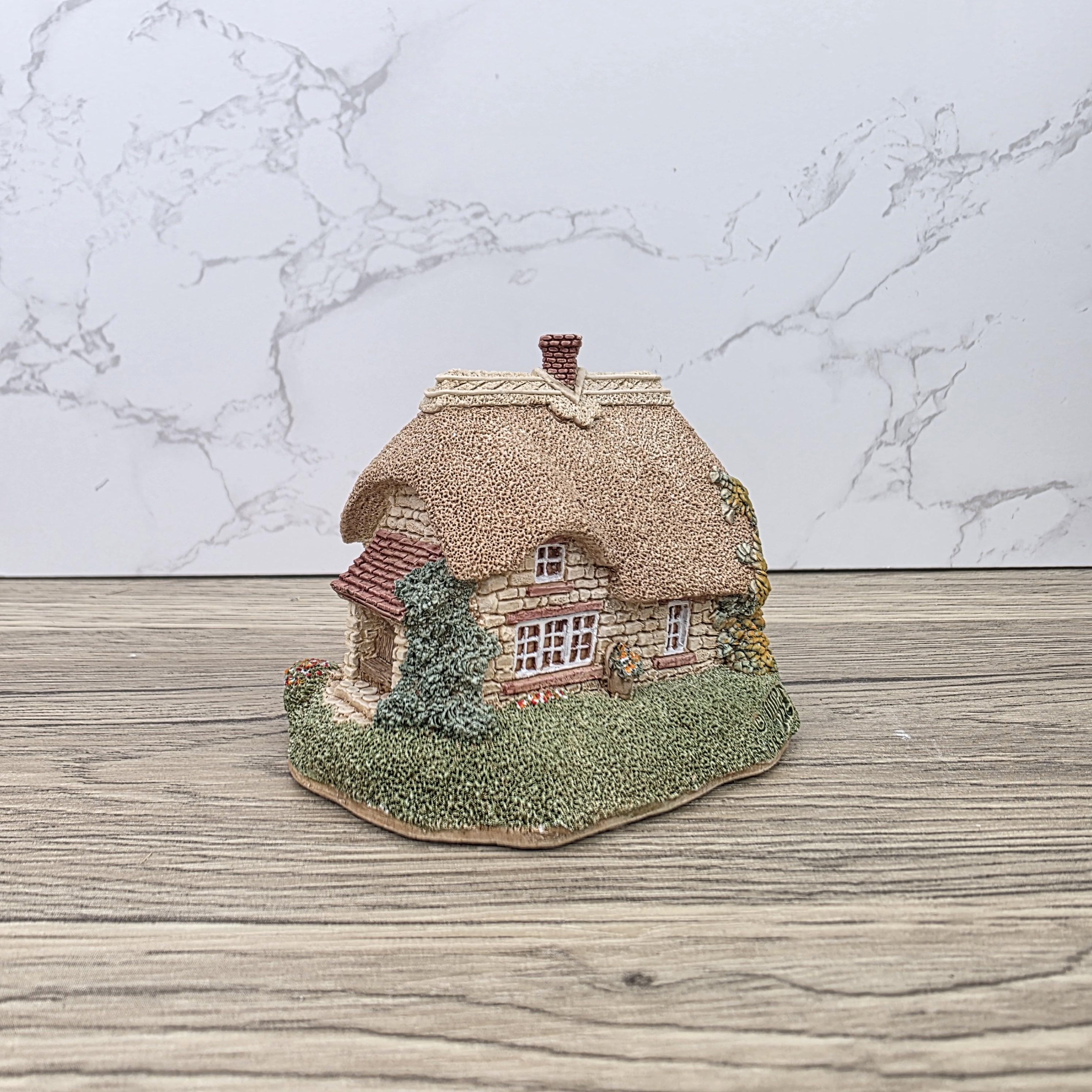 Vintage 1990 Lavender Cottage Lilliput Lane Collectors Club Special Piece In Original Box Decorative
