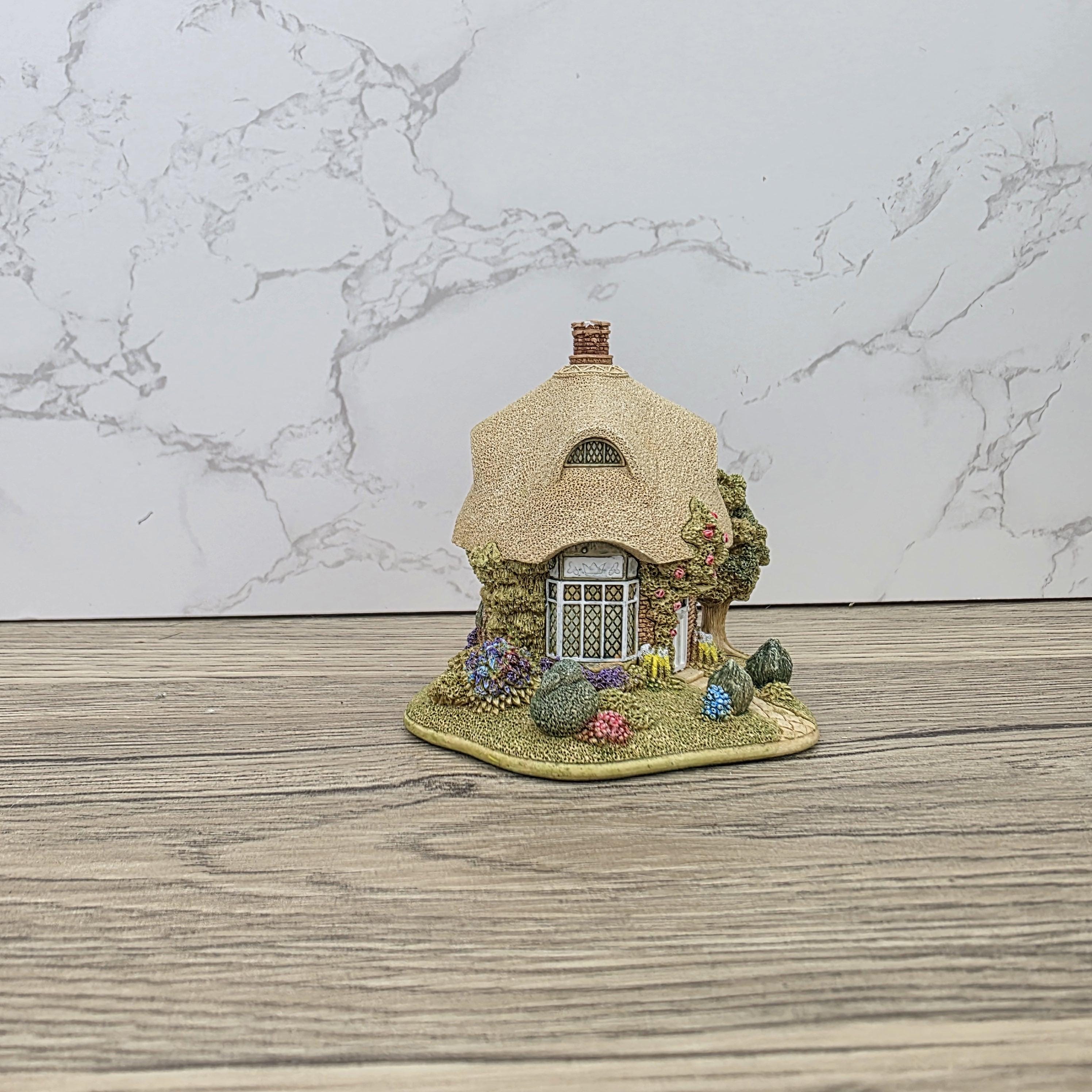 Vintage Lilliput Lane Sugar Mouse L2932 Collectors Club Cottage 2006 2007 Membership Figurine