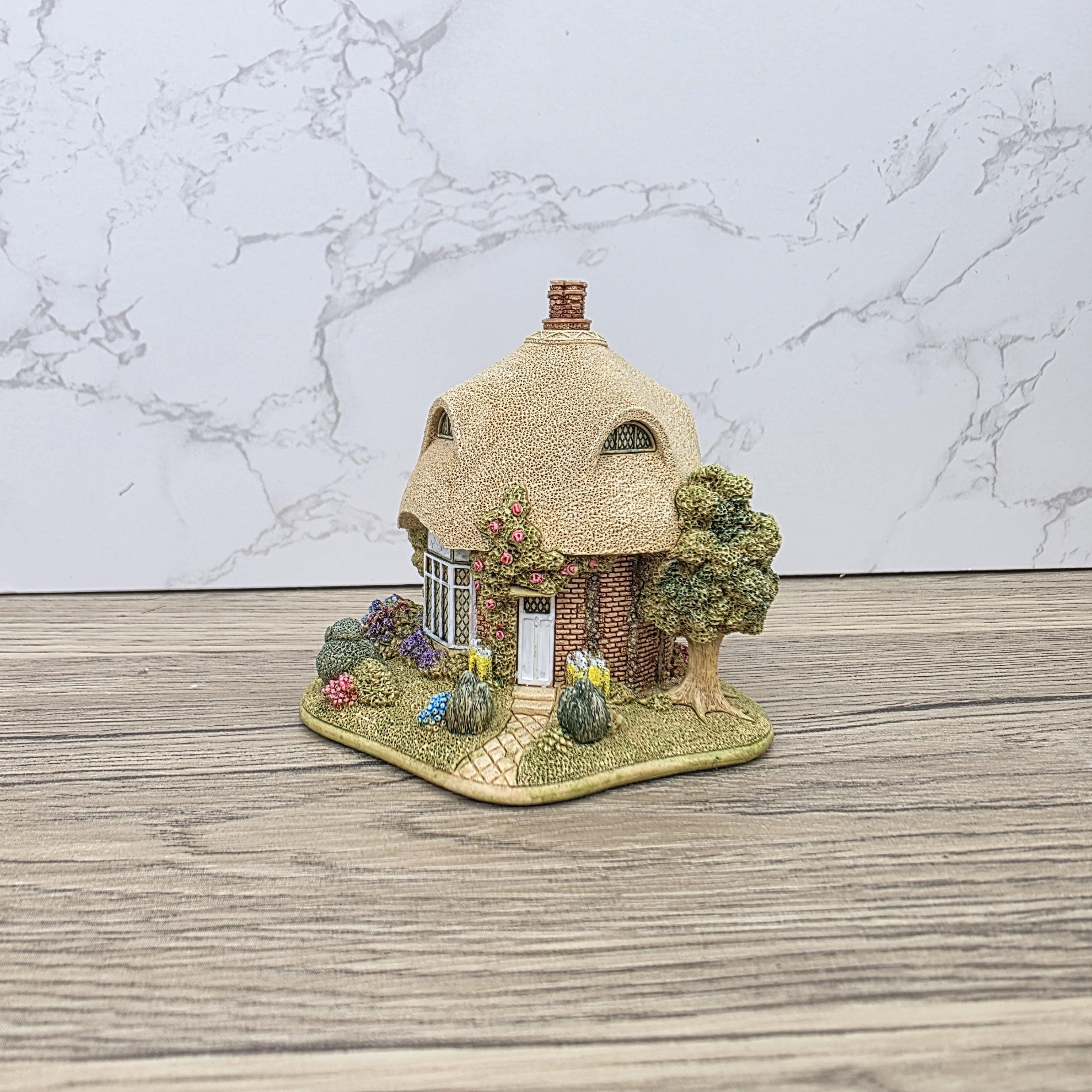 Vintage Lilliput Lane Sugar Mouse L2932 Collectors Club Cottage 2006 2007 Membership Figurine