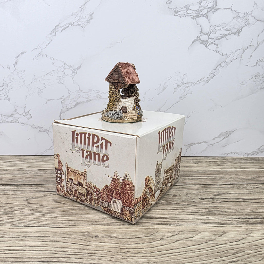 Vintage 1988 Lilliput Lane Wishing Well Collectors Club Figurine With Original Box England
