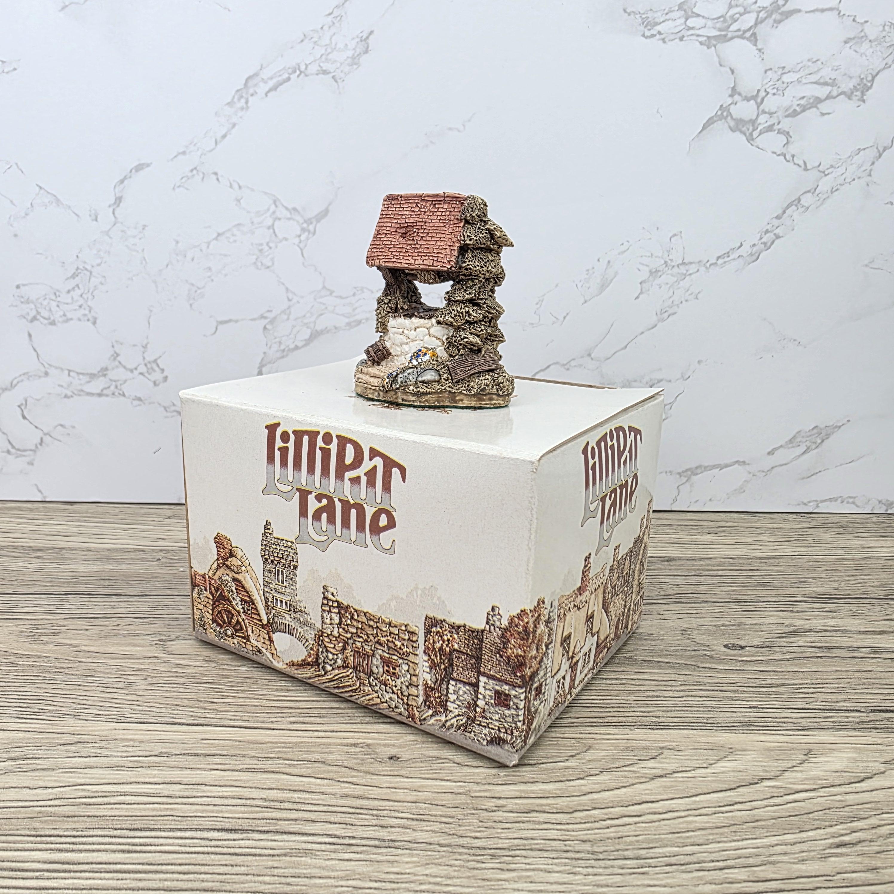 Vintage 1988 Lilliput Lane Wishing Well Collectors Club Figurine With Original Box England