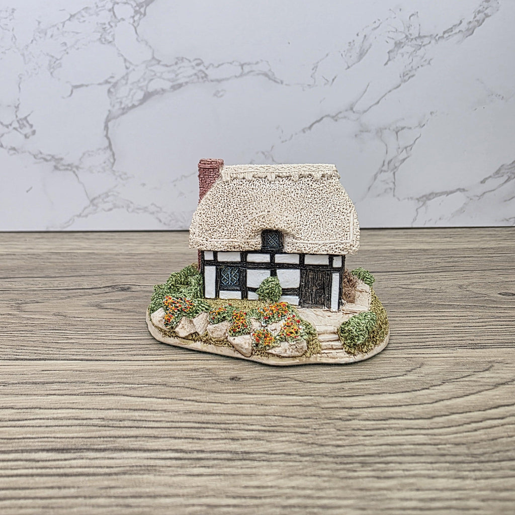 Lilliput Lane Riverview 1987 Cottage Figurine | Handcrafted English Resin Midlands Thatched House Model